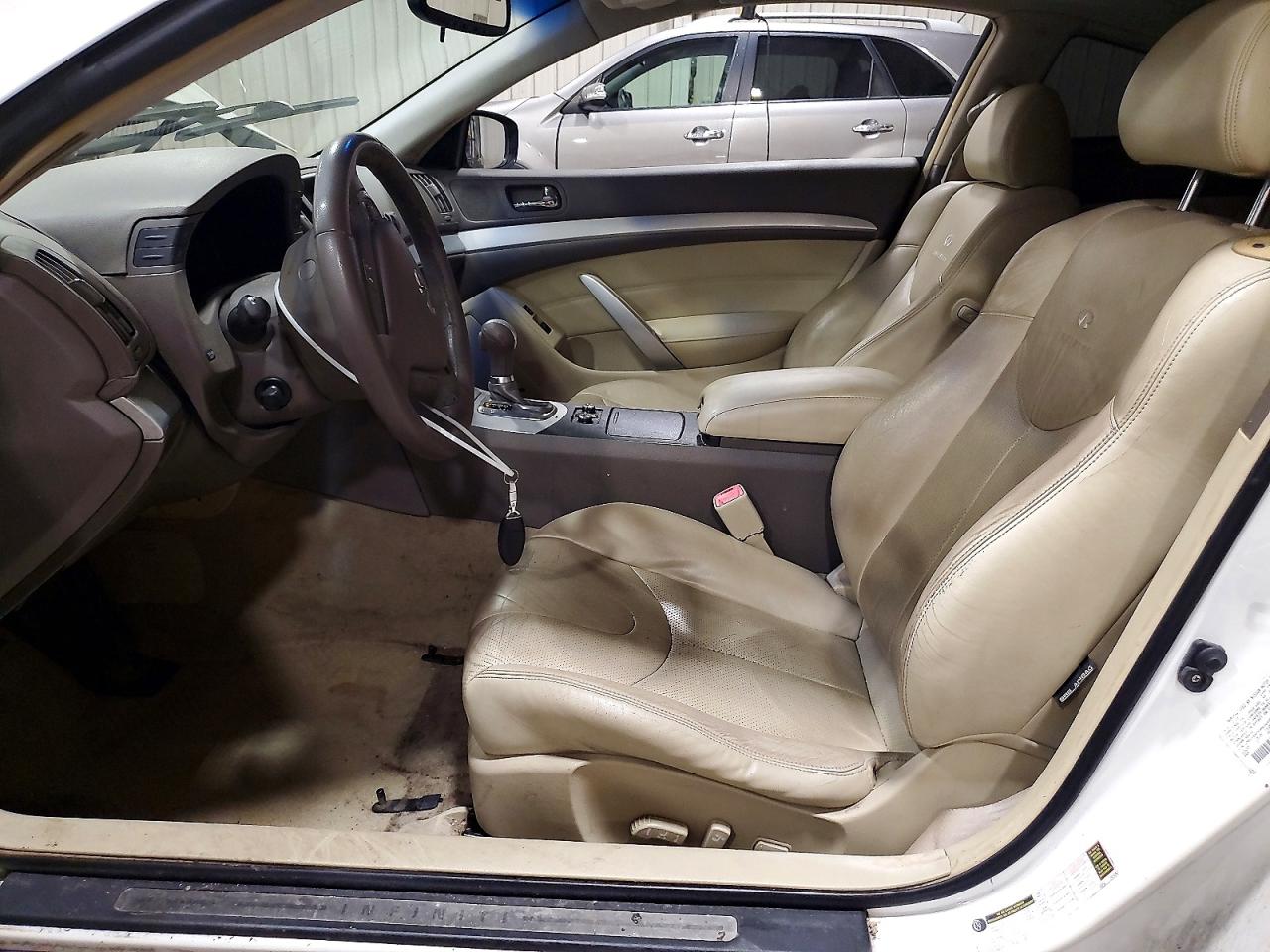2009 Infiniti G37 Coupe X White vin: JNKCV64FX9M654895