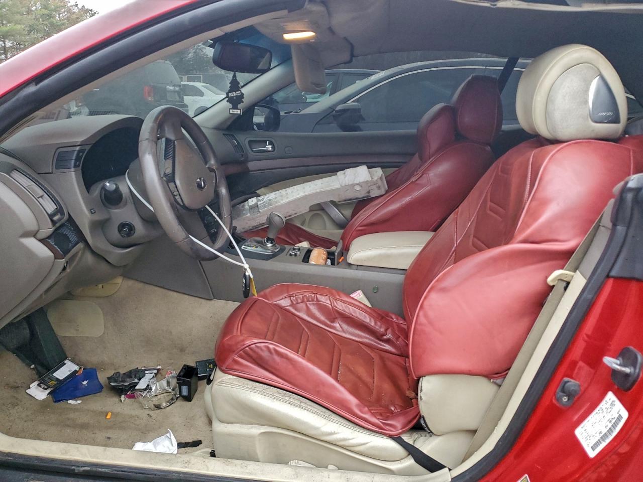 2009 Infiniti G37 Convertible Base Red vin: JNKCV66E09M723341