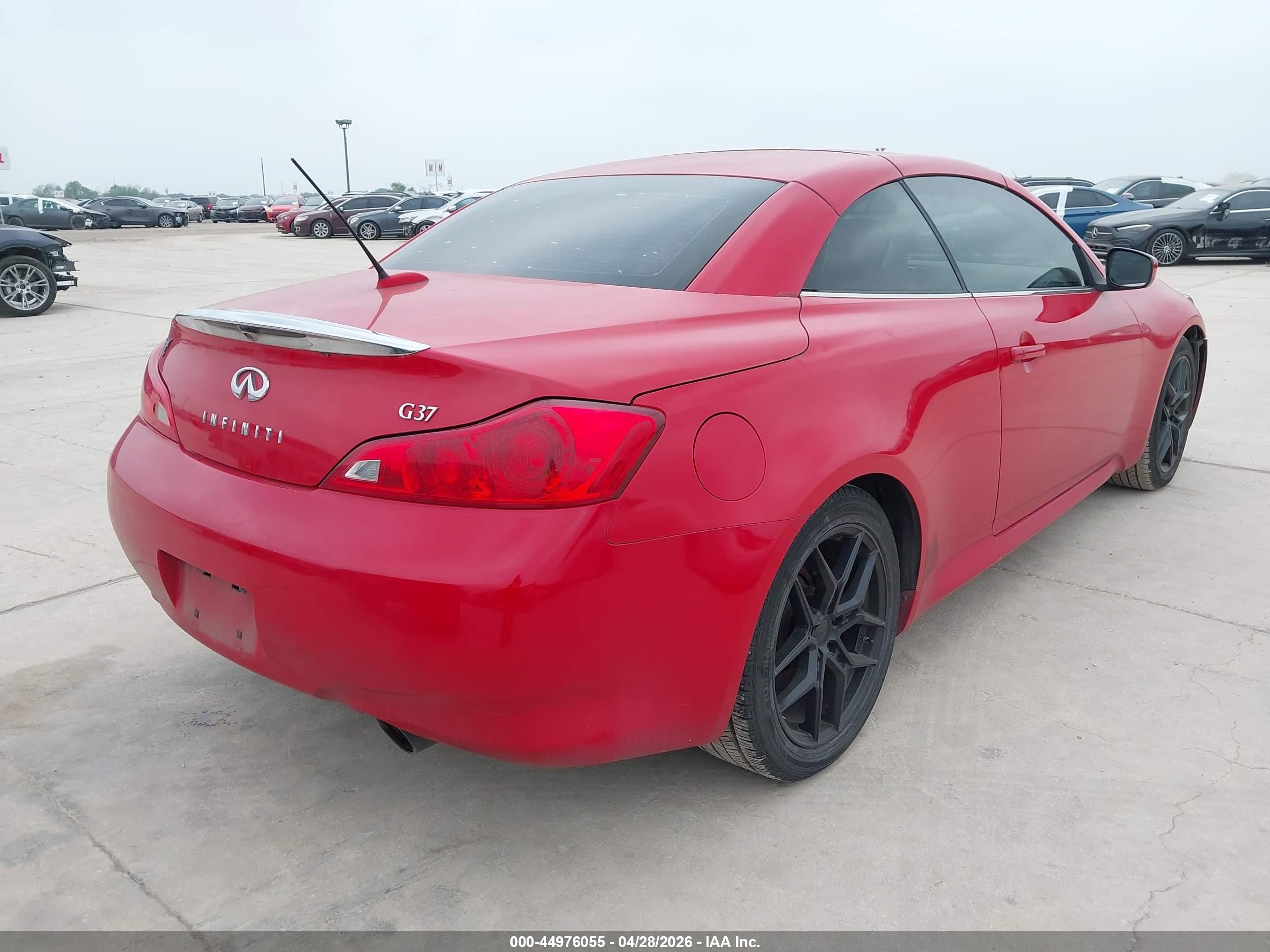 2009 Infiniti G37   Red vin: JNKCV66E19M723784
