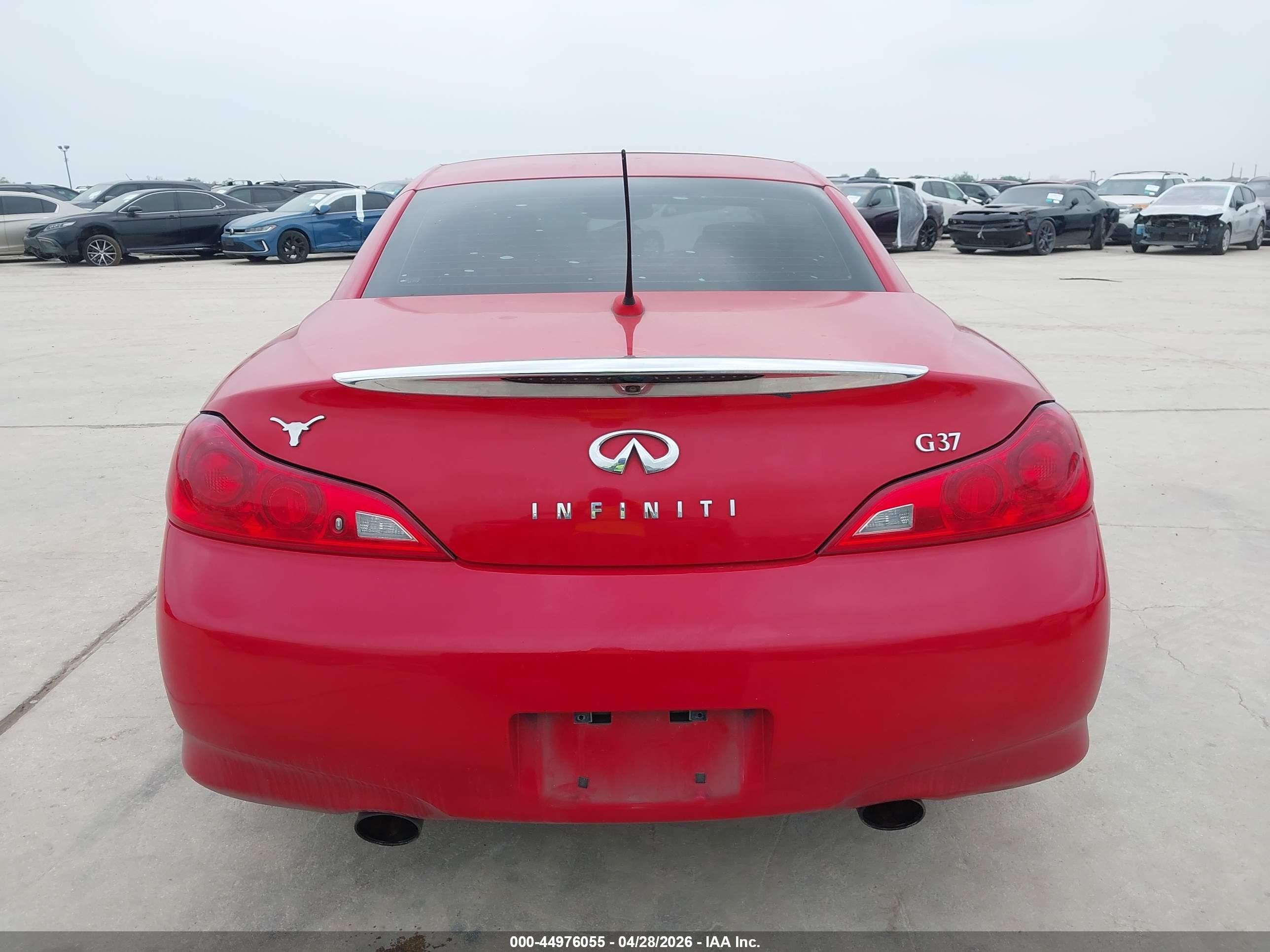 2009 Infiniti G37   Red vin: JNKCV66E19M723784