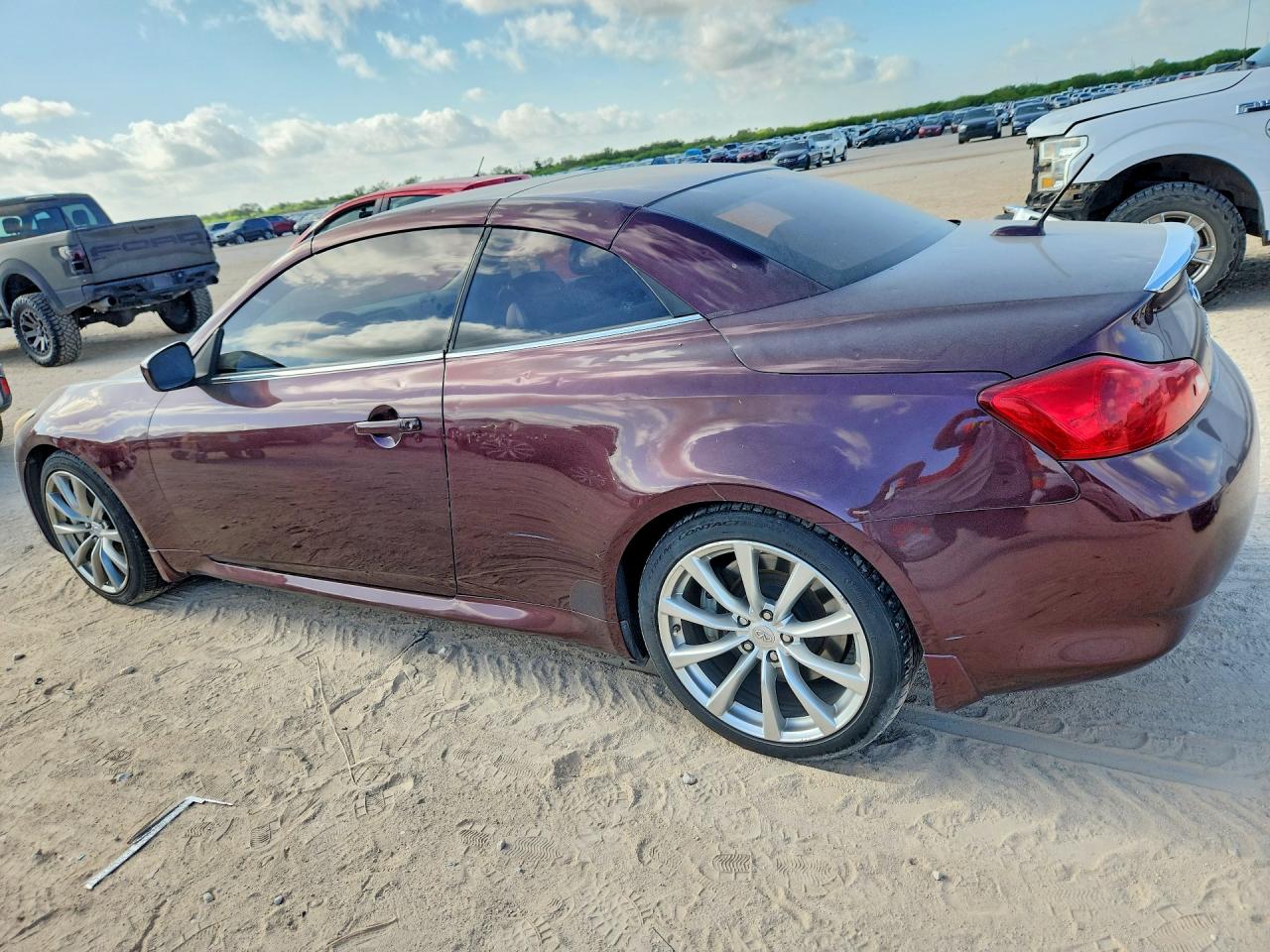 2009 Infiniti G37 Convertible Base Purple vin: JNKCV66E19M724983