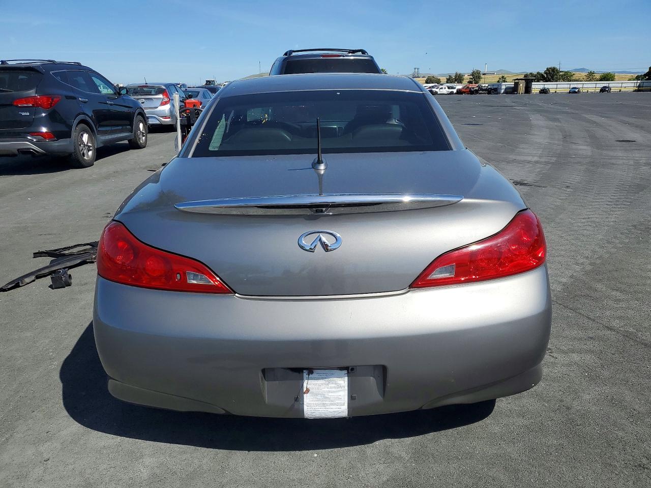 2009 Infiniti G37 Convertible Base Silver vin: JNKCV66E49M721558