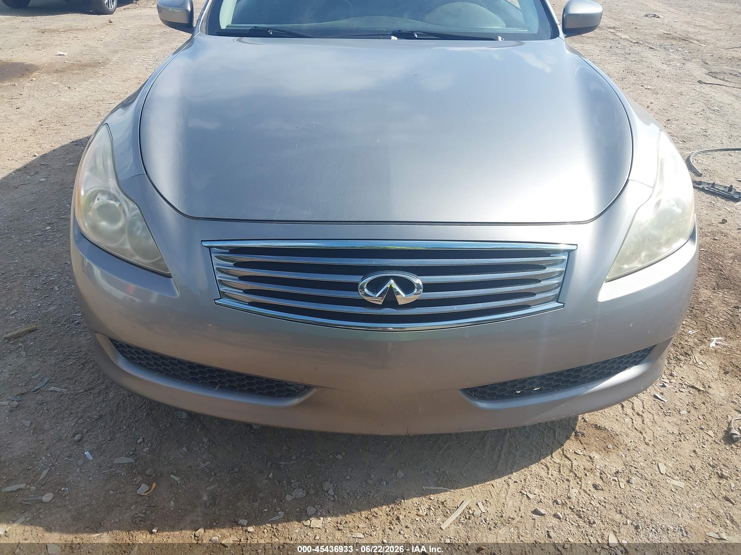 2009 Infiniti G37 Gray vin: JNKCV66E59M722394