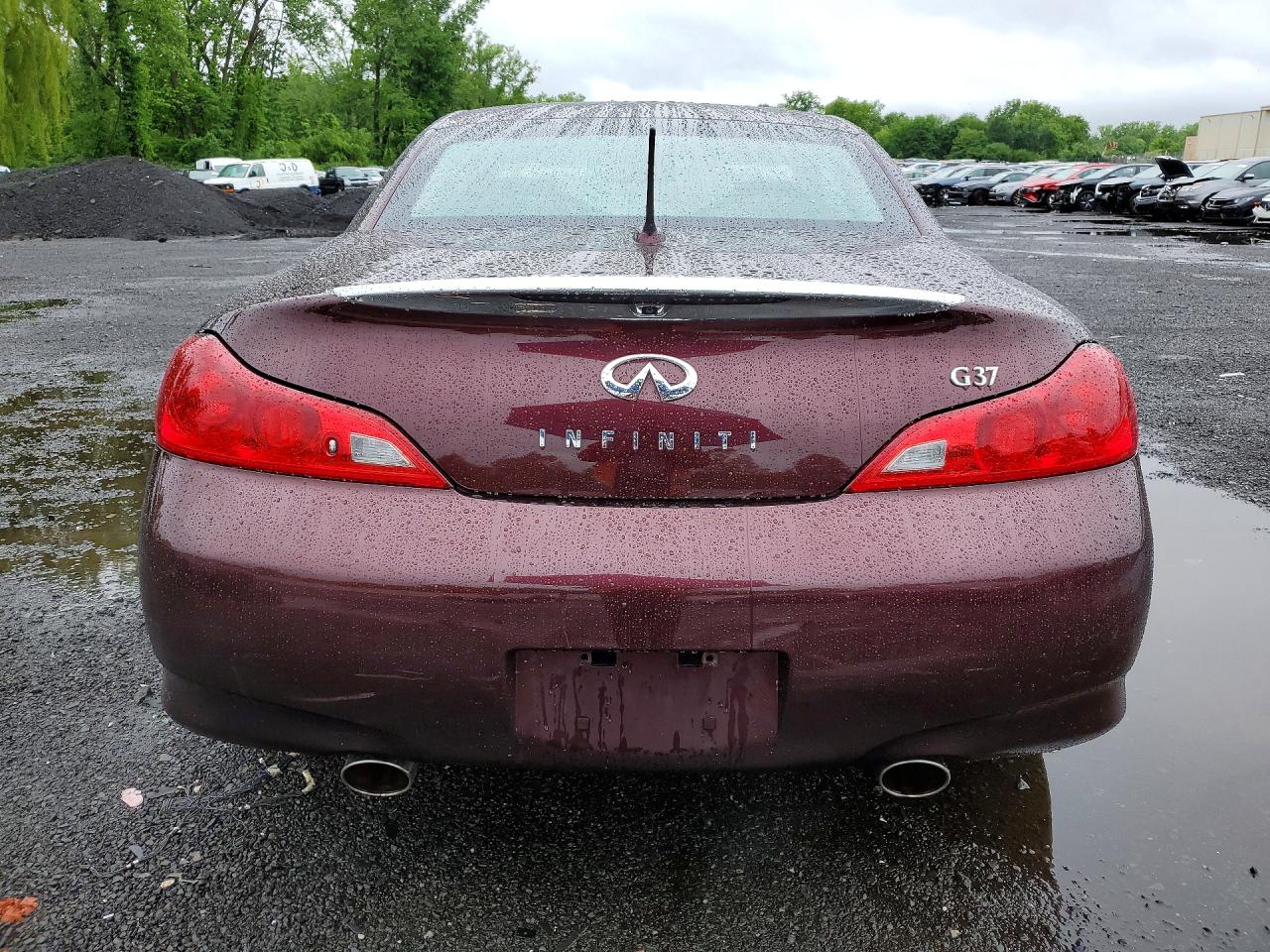 2009 Infiniti G37 Convertible Base Burgundy vin: JNKCV66E79M724440