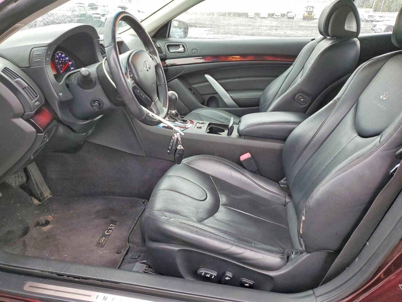 2009 Infiniti G37 Convertible Base Burgundy vin: JNKCV66E79M724440