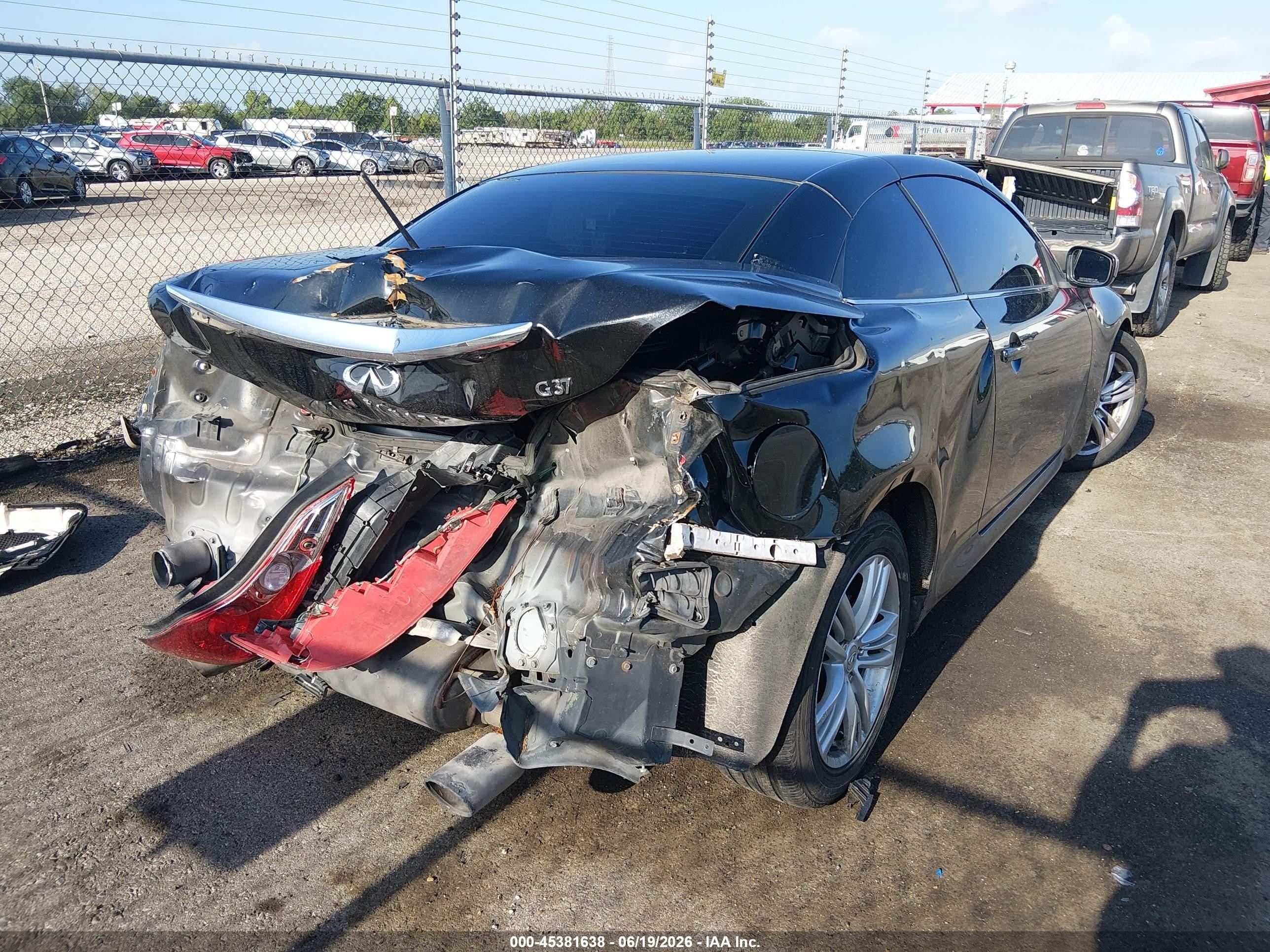 2009 Infiniti G37 Black vin: JNKCV66EX9M721760