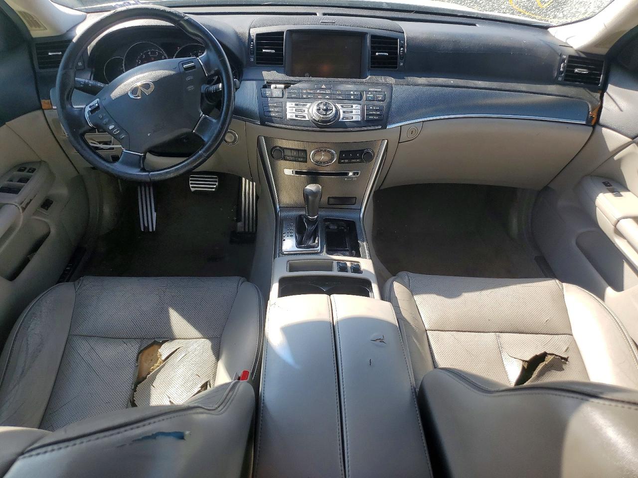 2009 Infiniti M35 Base White vin: JNKCY01E09M800592