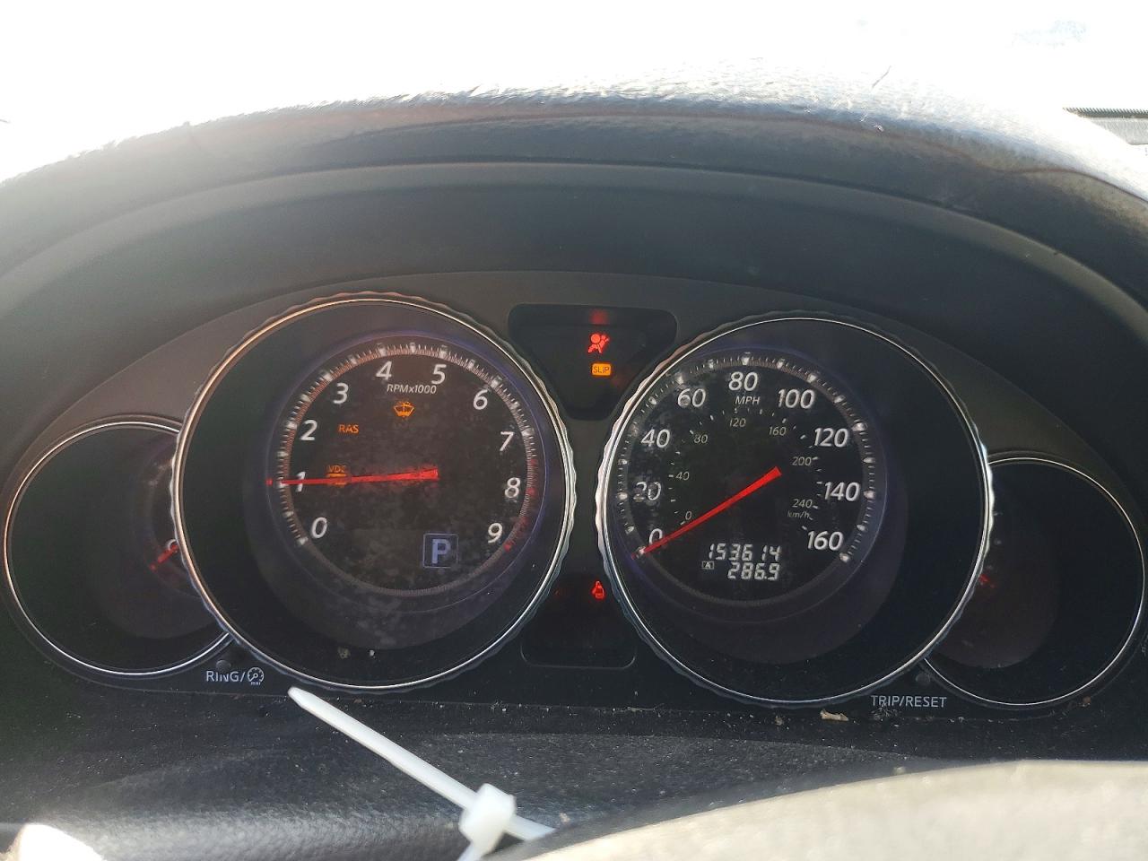 2009 Infiniti M35 Base White vin: JNKCY01E09M800592