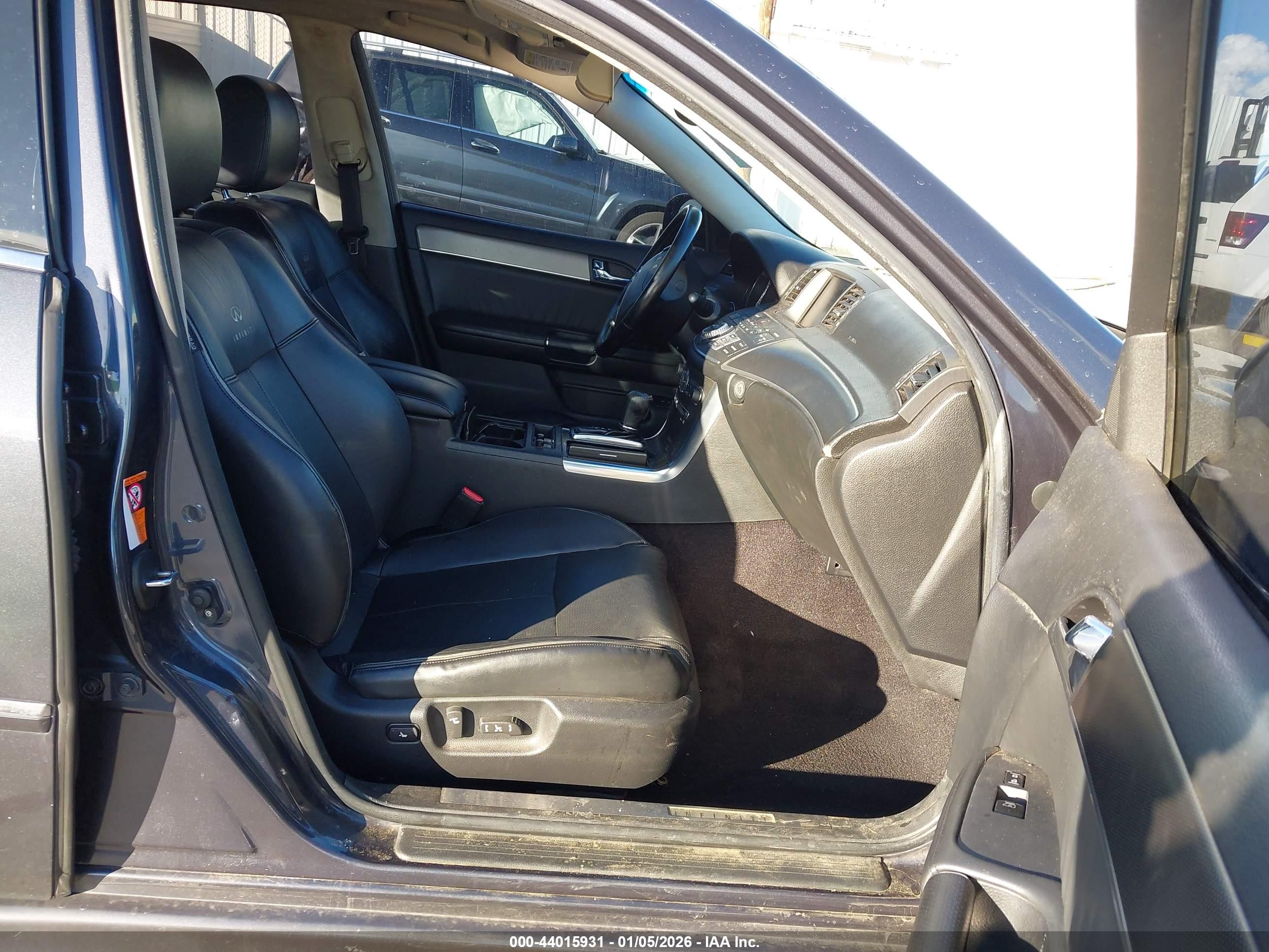 2009 Infiniti M35   Gray vin: JNKCY01E09M802763