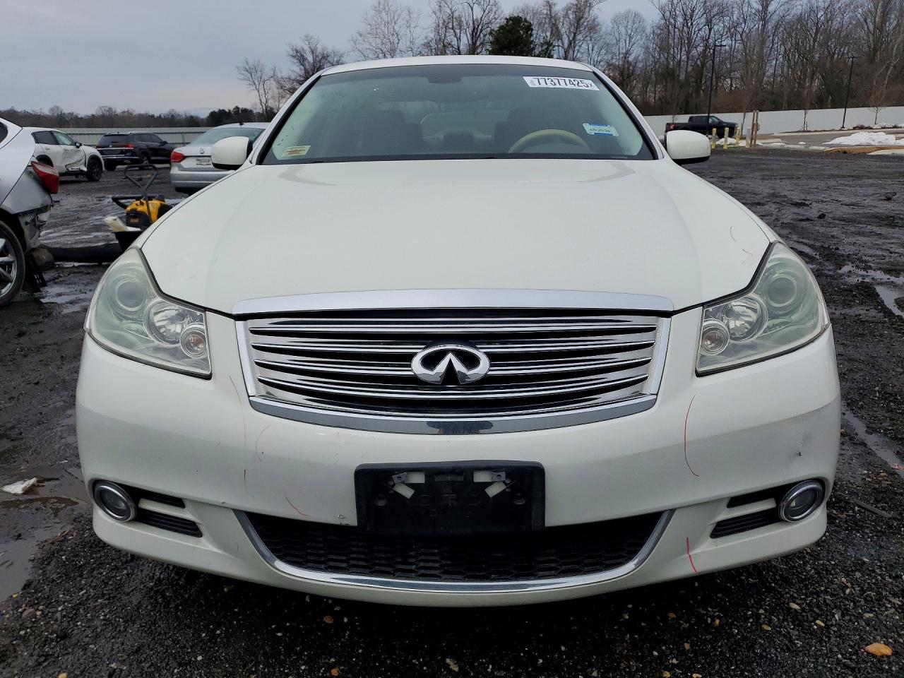 2009 Infiniti M35 Base White vin: JNKCY01E59M800202