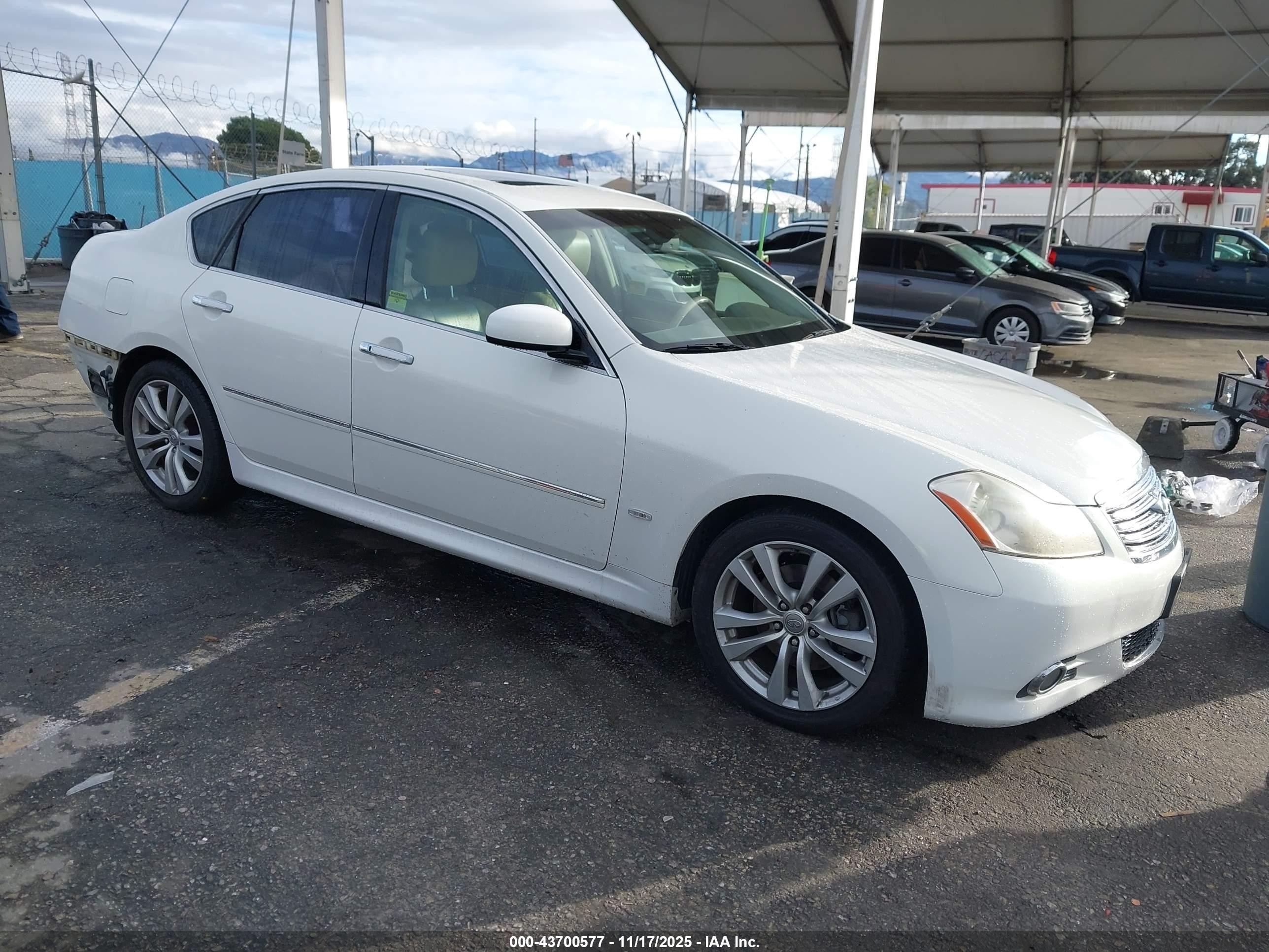 2009 Infiniti M35   Белый vin: JNKCY01E69M801987