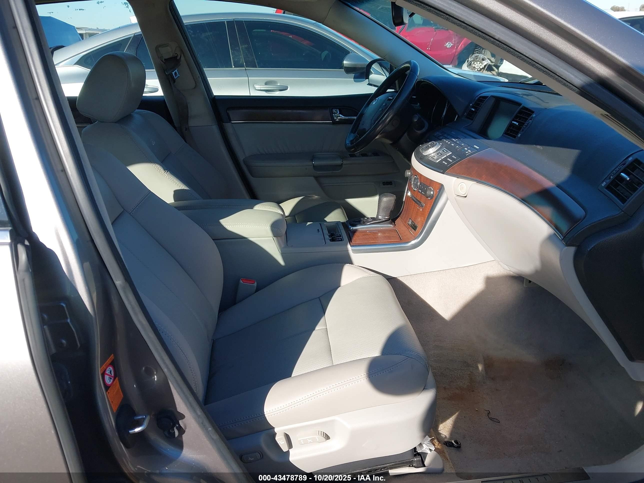2009 Infiniti M35   Gray vin: JNKCY01E79M800959