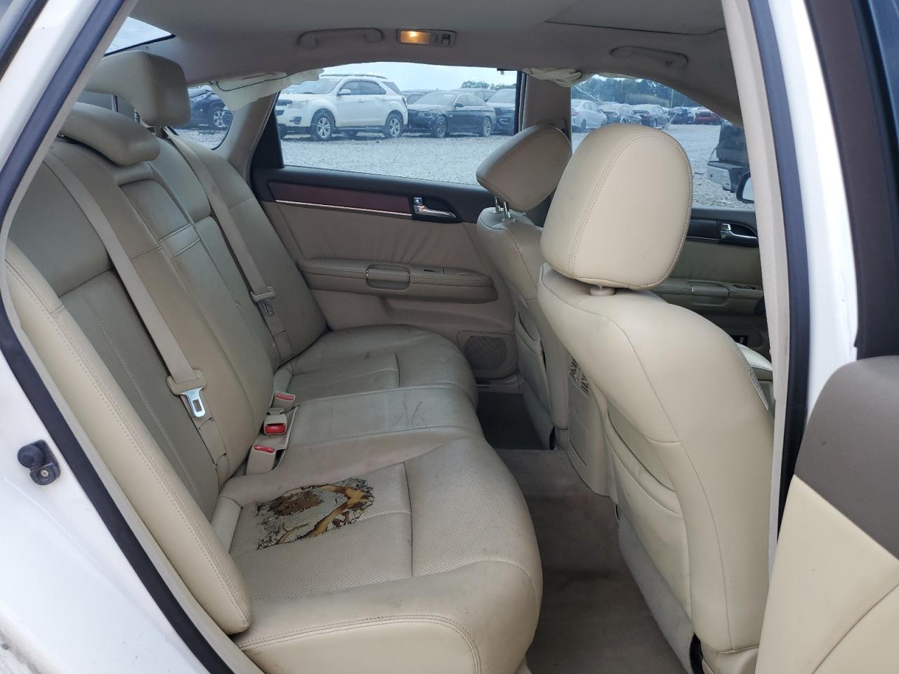 2009 Infiniti M35 Base White vin: JNKCY01E79M802680