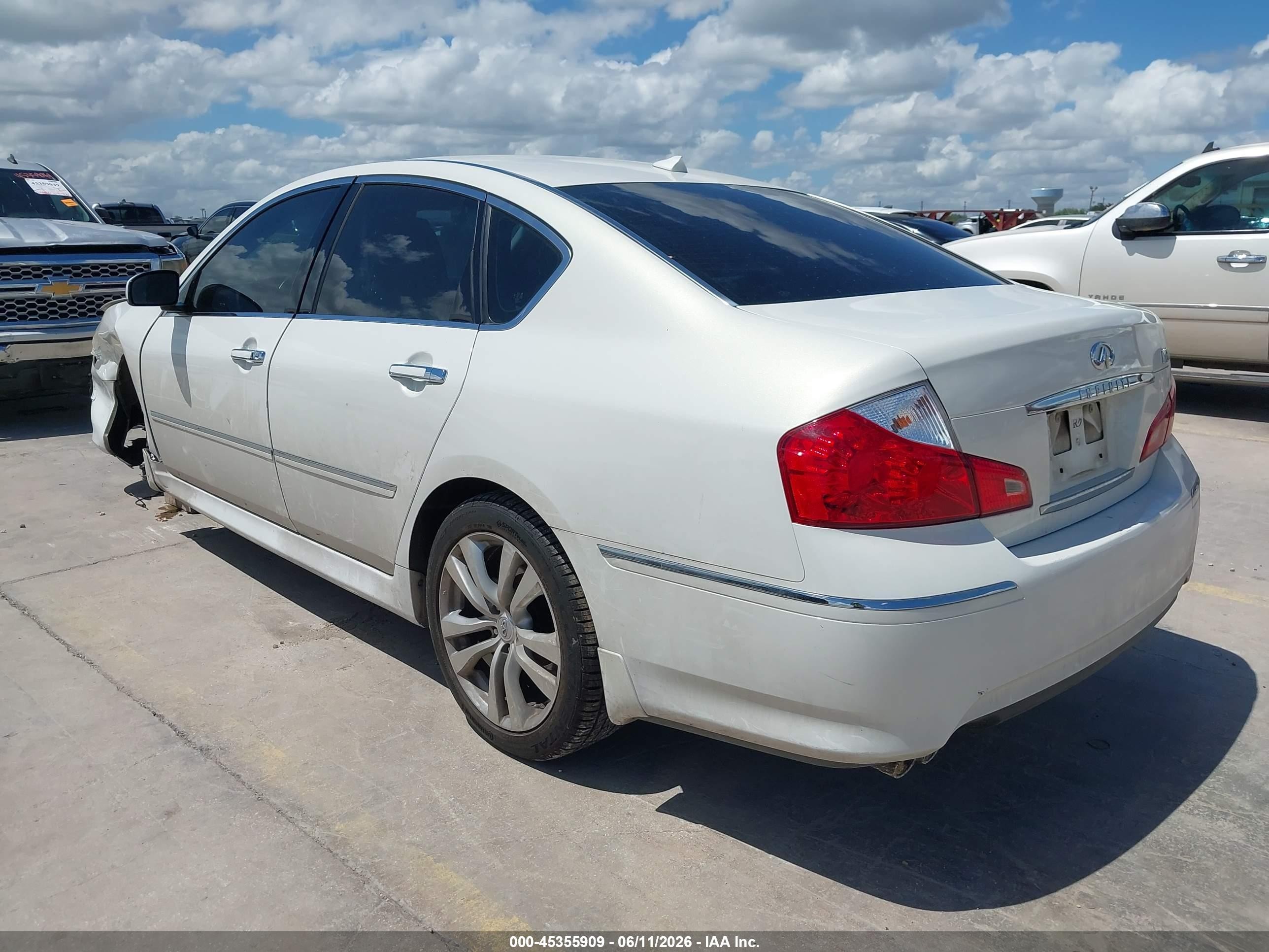 2009 Infiniti M35 White vin: JNKCY01E99M802101