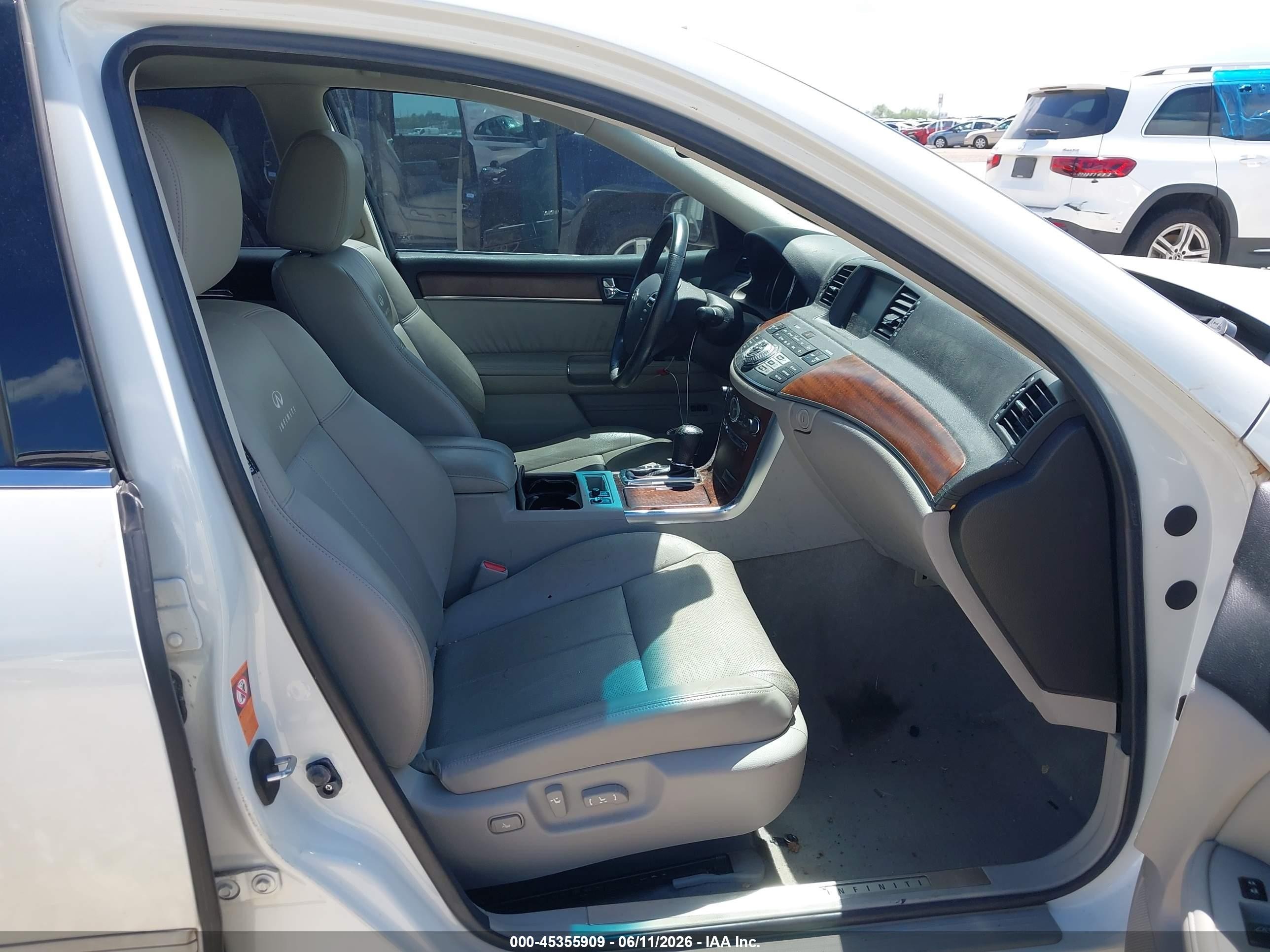 2009 Infiniti M35 White vin: JNKCY01E99M802101