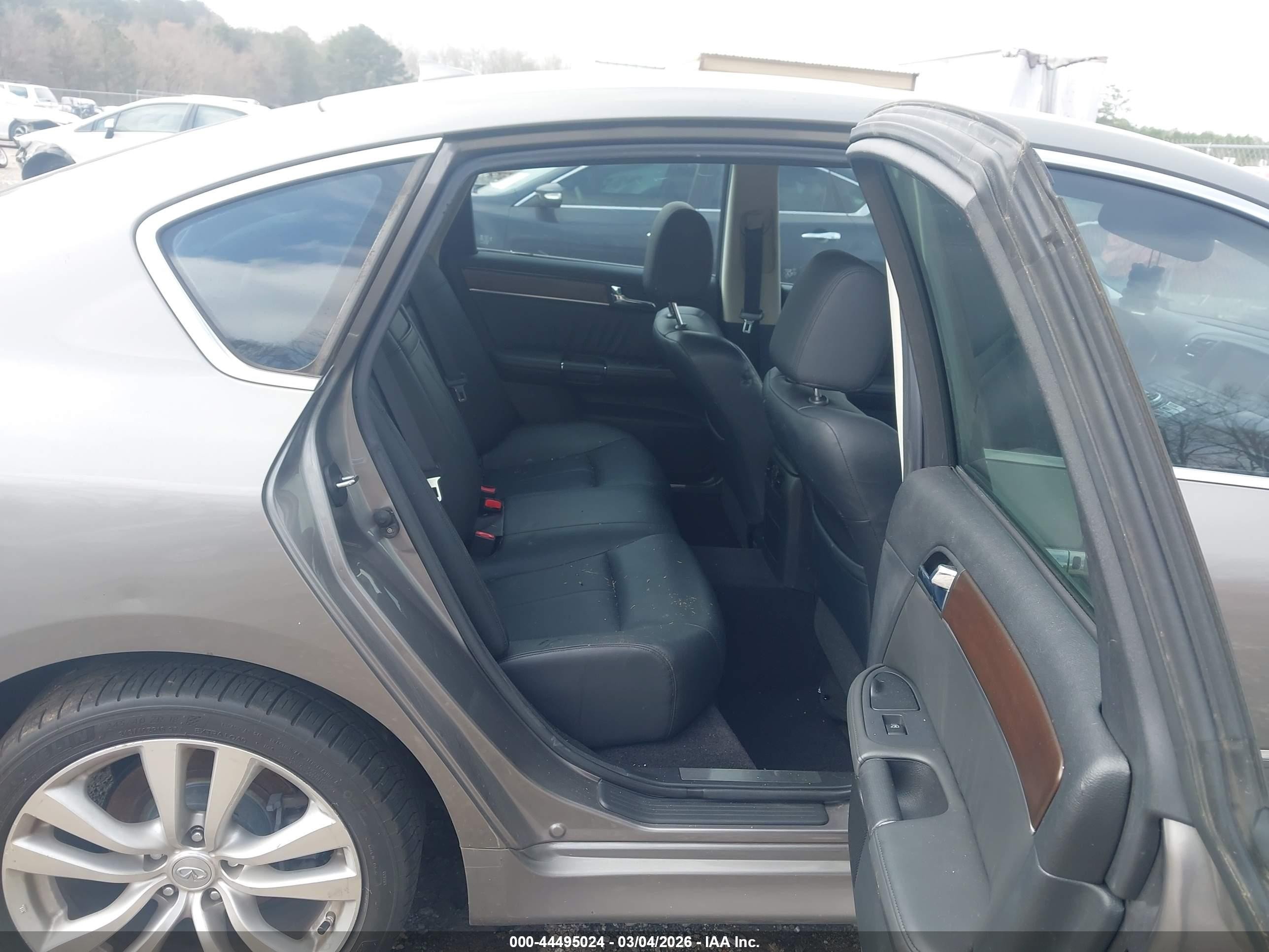 2009 Infiniti M35   Gray vin: JNKCY01EX9M802270