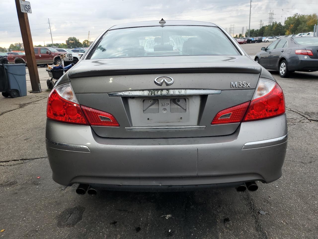 2009 Infiniti M35 Base Серый vin: JNKCY01F19M850880