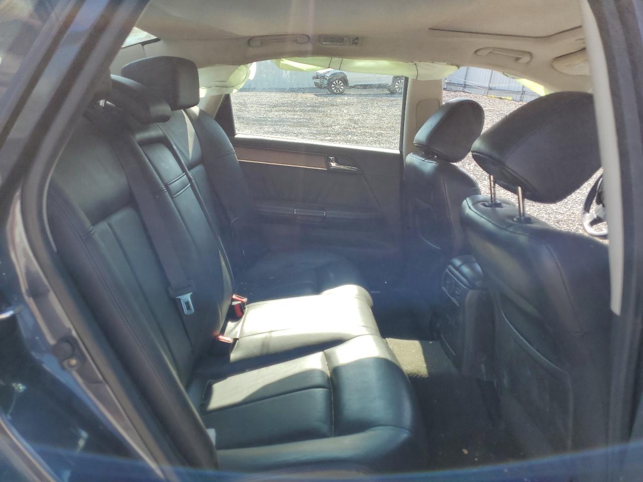 2009 Infiniti M35 Base Blue vin: JNKCY01F79M852357