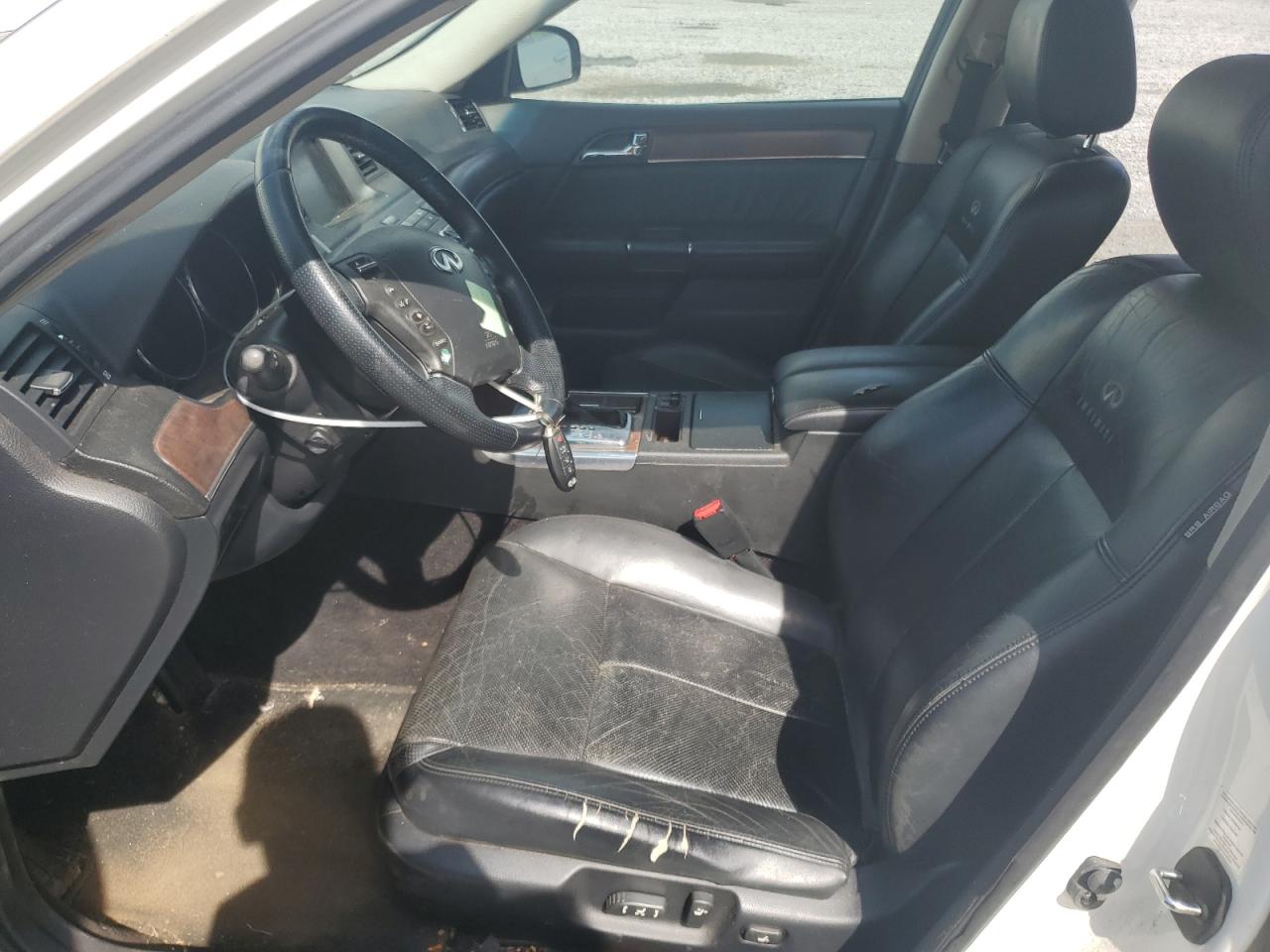 2009 Infiniti M35 Base White vin: JNKCY01FX9M850778