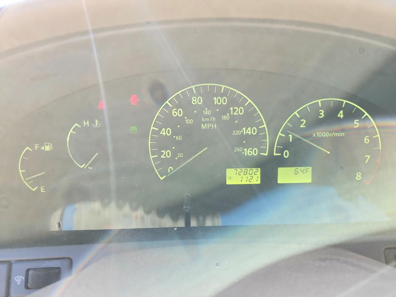 2002 Infiniti I35 Base Beige vin: JNKDA31A12T027361
