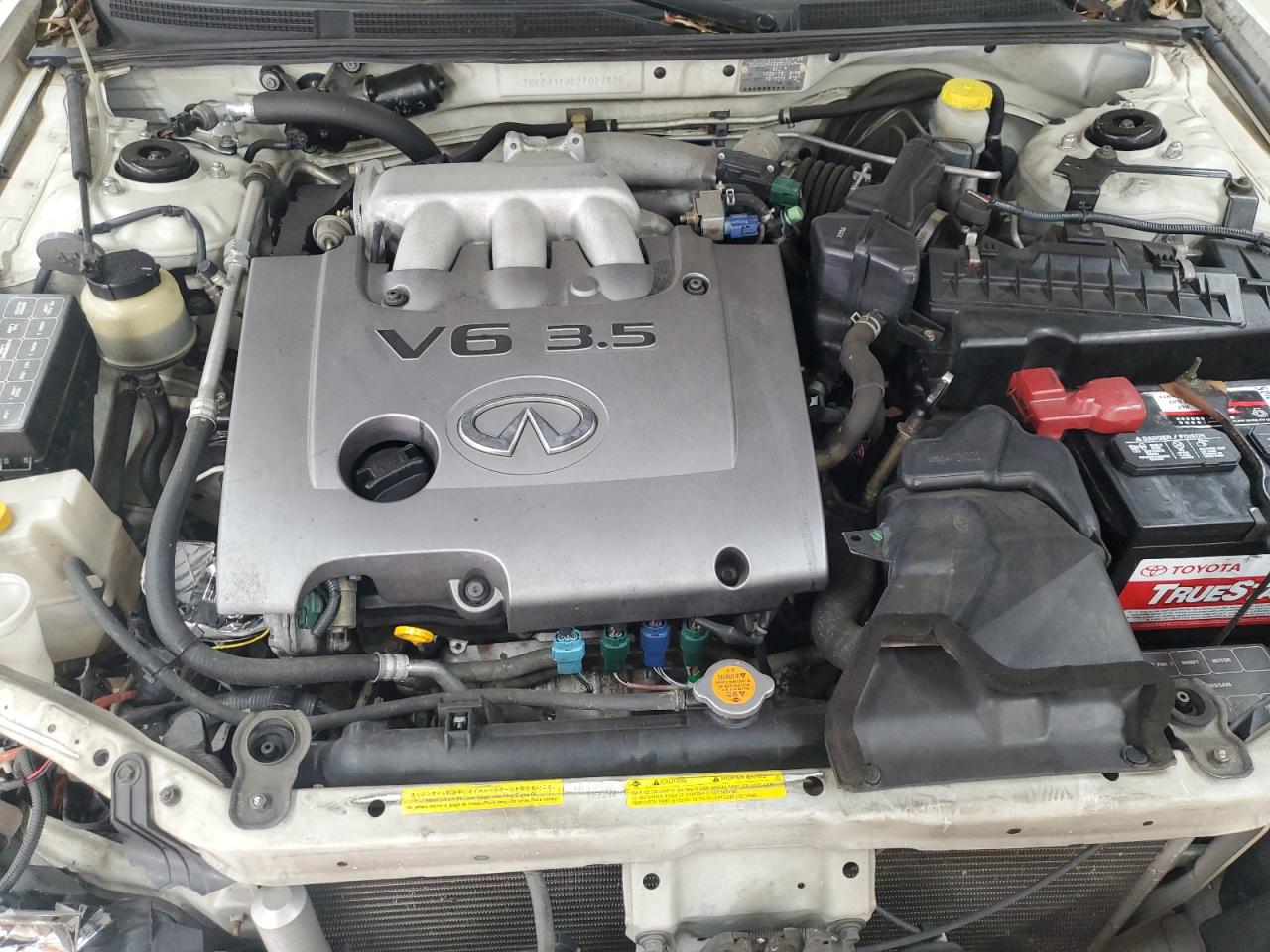 2002 Infiniti I35 White vin: JNKDA31A42T019738