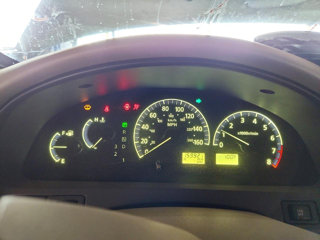2002 Infiniti I35 Base Золотой vin: JNKDA31A52T009753