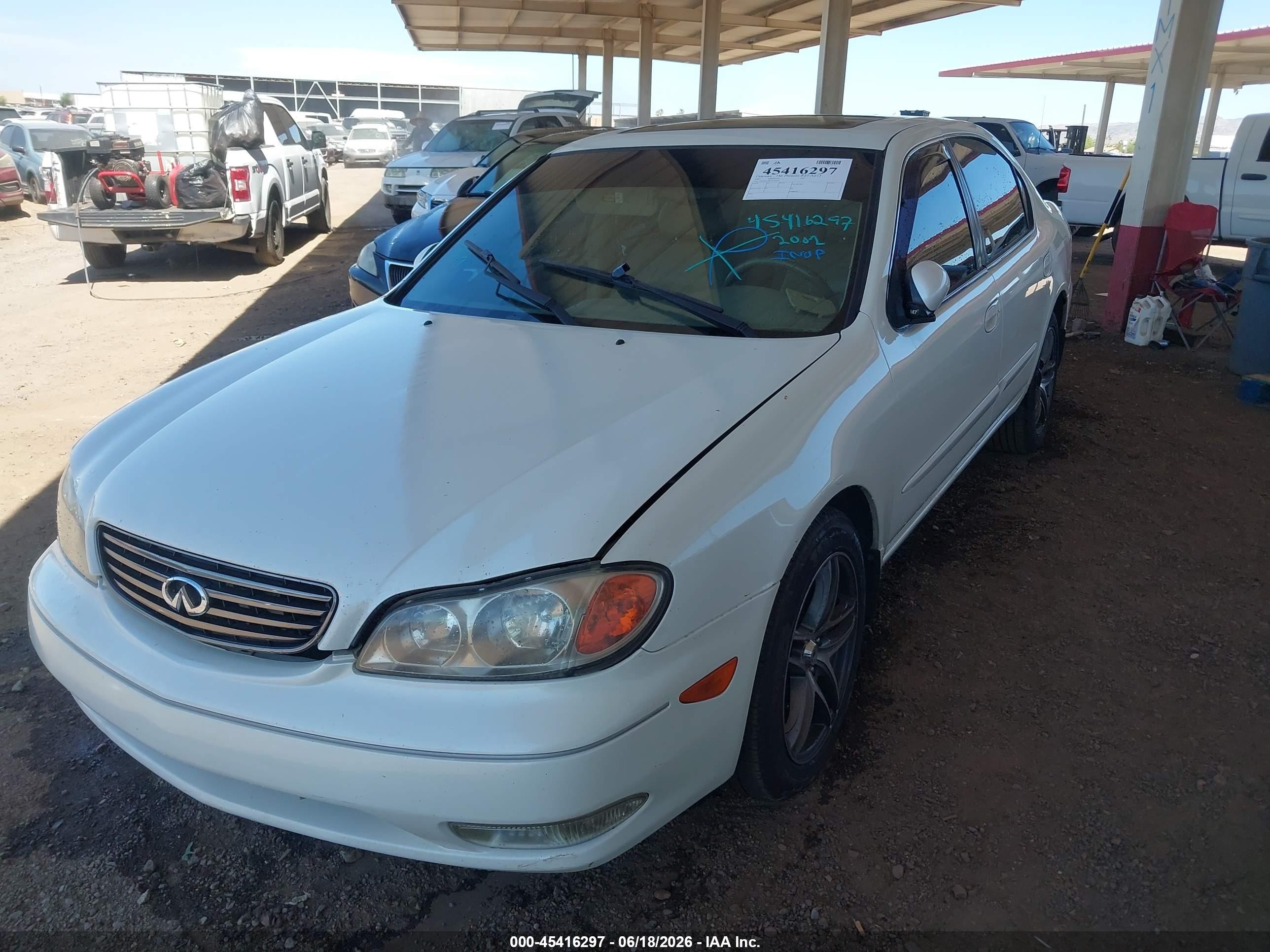 2002 Infiniti I35 Luxury White vin: JNKDA31A52T023622