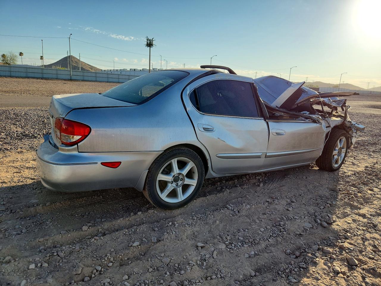 2003 Infiniti I35 Base Silver vin: JNKDA31A63T116327