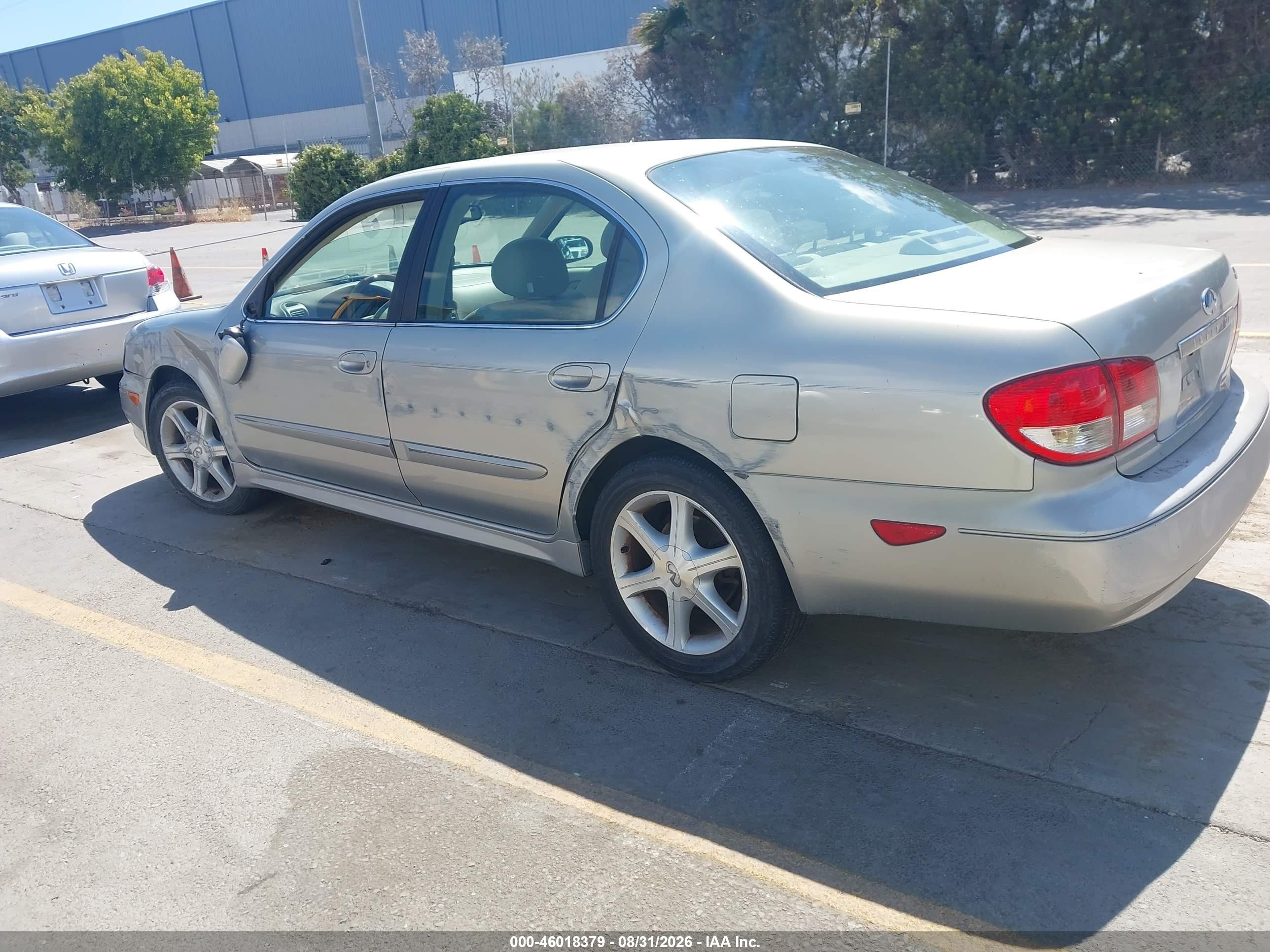 2004 Infiniti I35 Luxury Silver vin: JNKDA31A64T212833