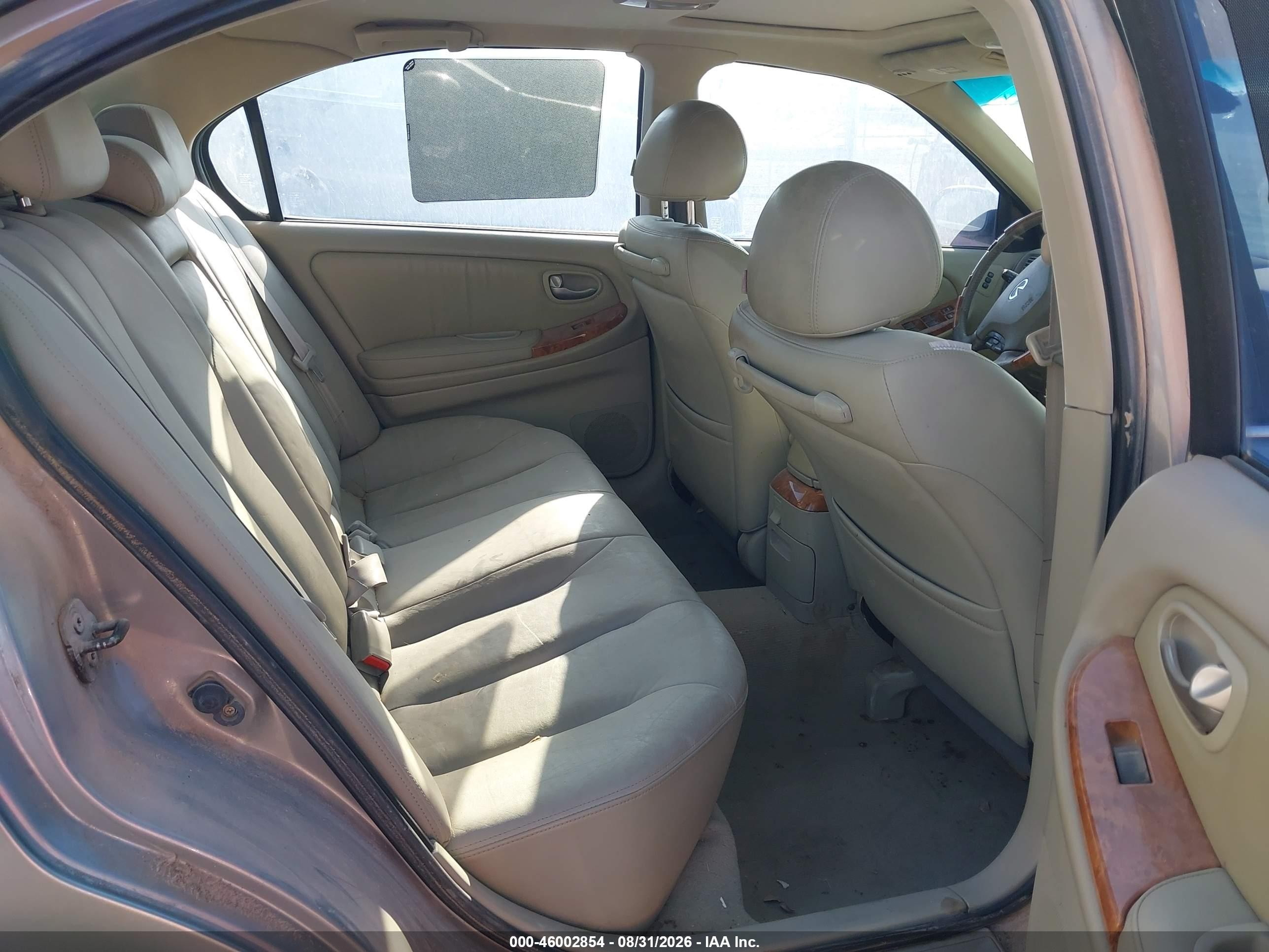 2003 Infiniti I35 Luxury Silver vin: JNKDA31A73T111105