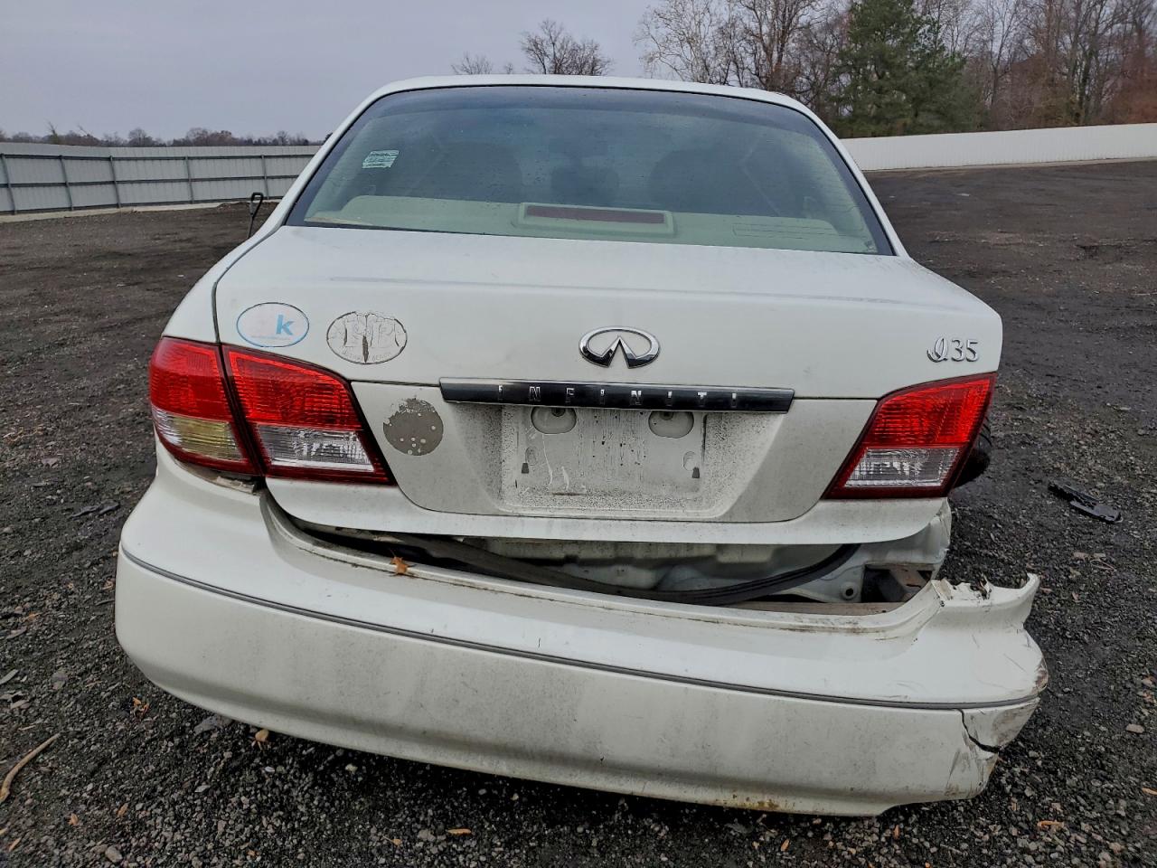 2002 Infiniti I35 White vin: JNKDA31A92T015023