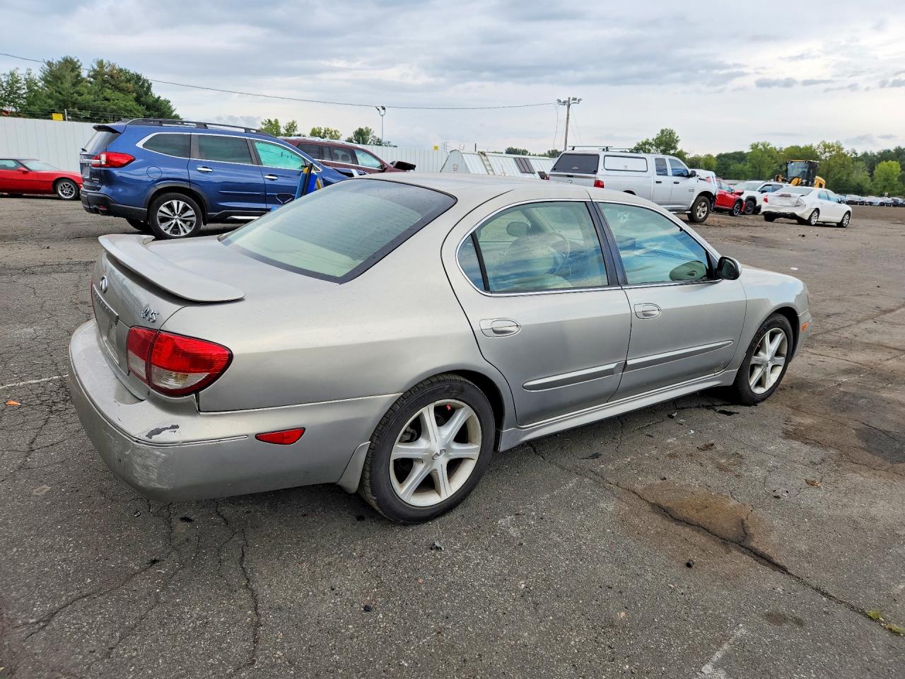 2004 Infiniti I35 Base Золотой vin: JNKDA31A94T202197