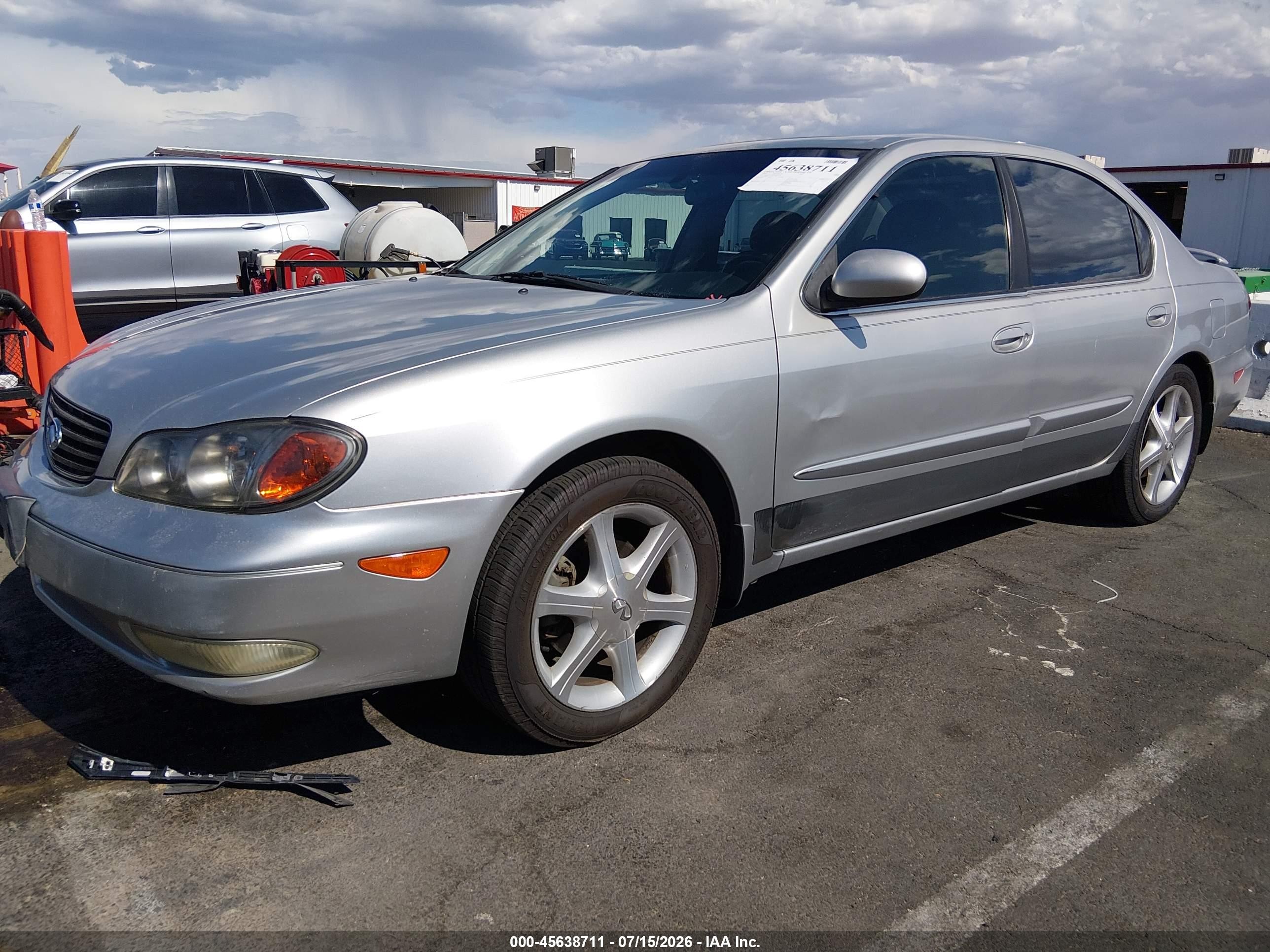 2002 Infiniti I35 Luxury Silver vin: JNKDA31AX2T003219