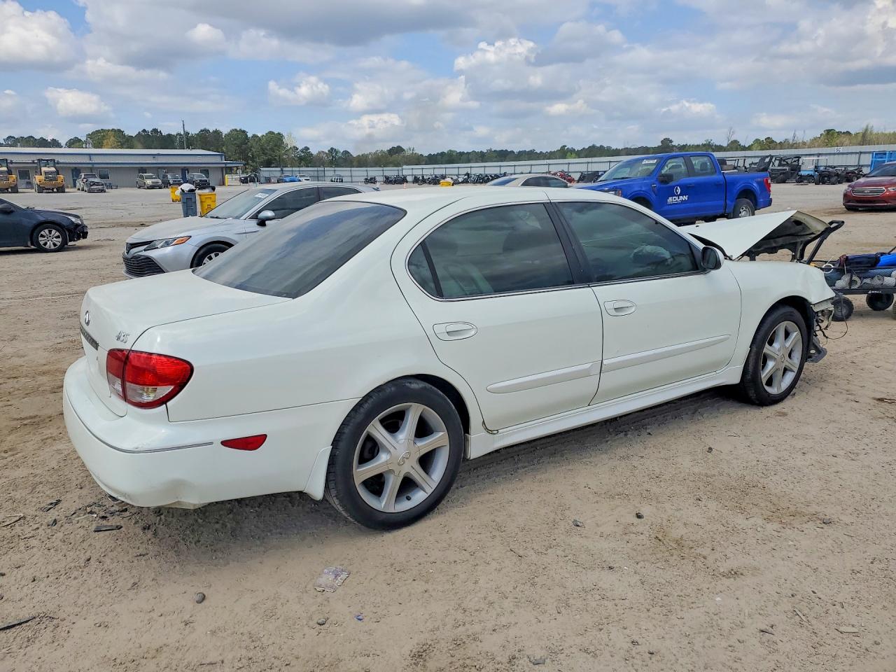 2002 Infiniti I35 Base Белый vin: JNKDA31AX2T027827