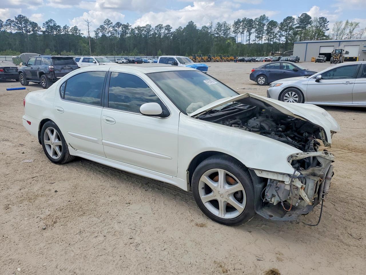 2002 Infiniti I35 Base Белый vin: JNKDA31AX2T027827