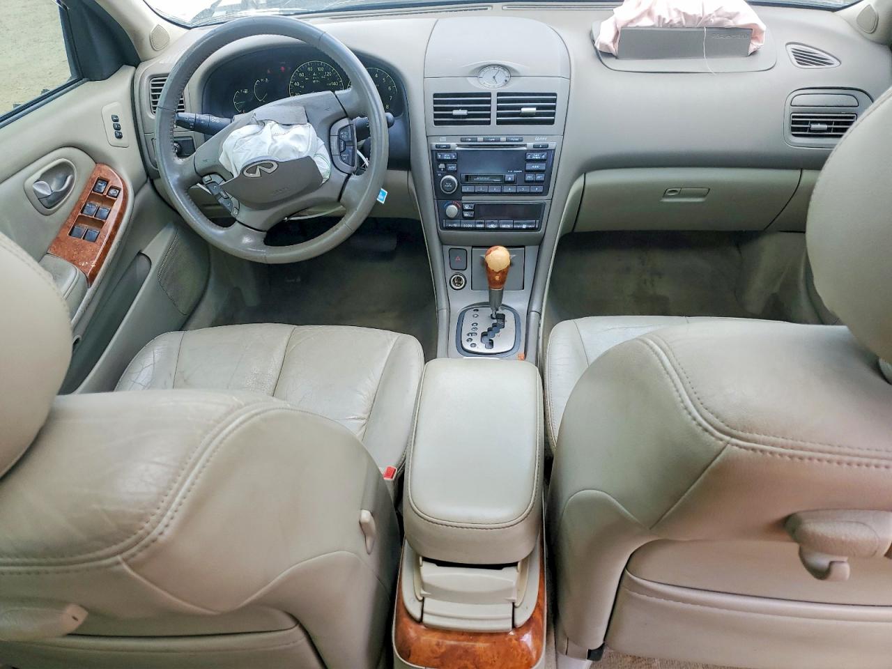 2002 Infiniti I35 Base Белый vin: JNKDA31AX2T027827