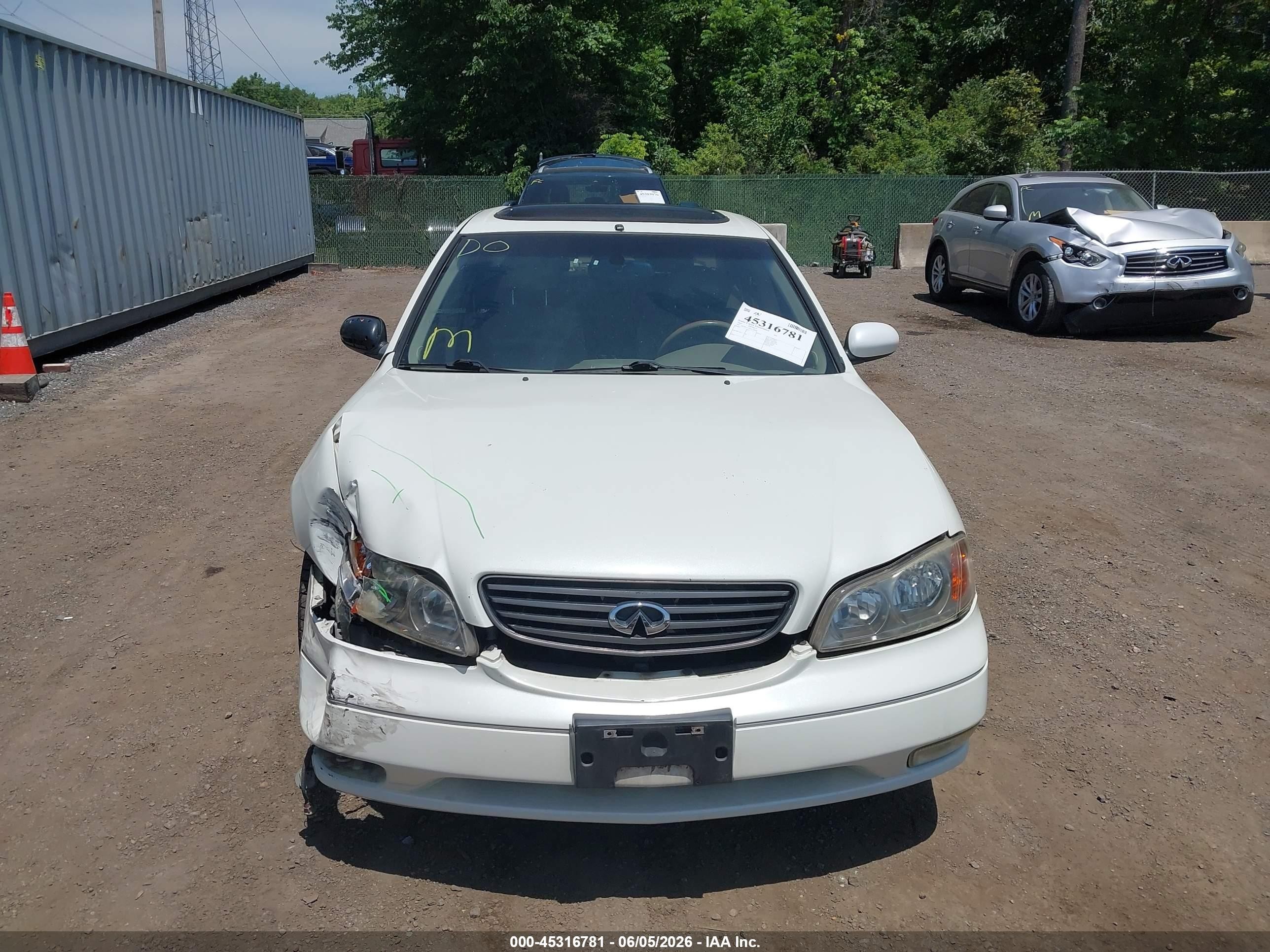 2003 Infiniti I35 Luxury White vin: JNKDA31AX3T110398