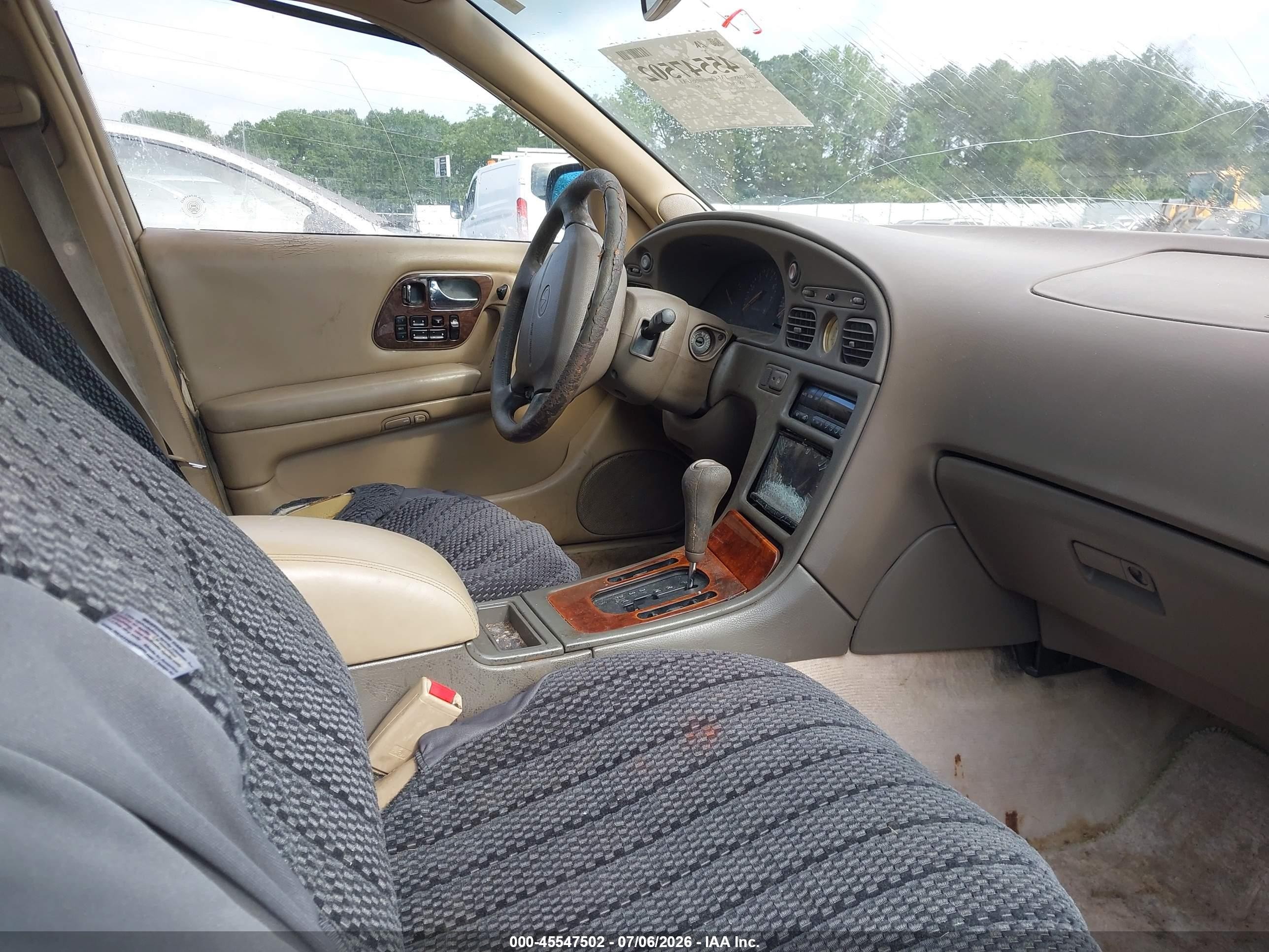 1994 Infiniti Q45   Green vin: JNKNG01D6RM263813