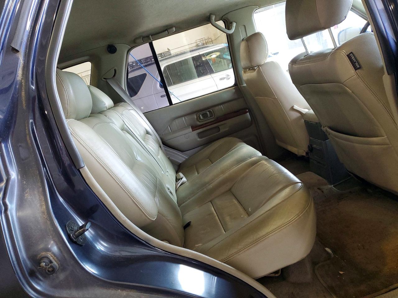 1998 Infiniti Qx4 Blue vin: JNRAR05Y2WW035864