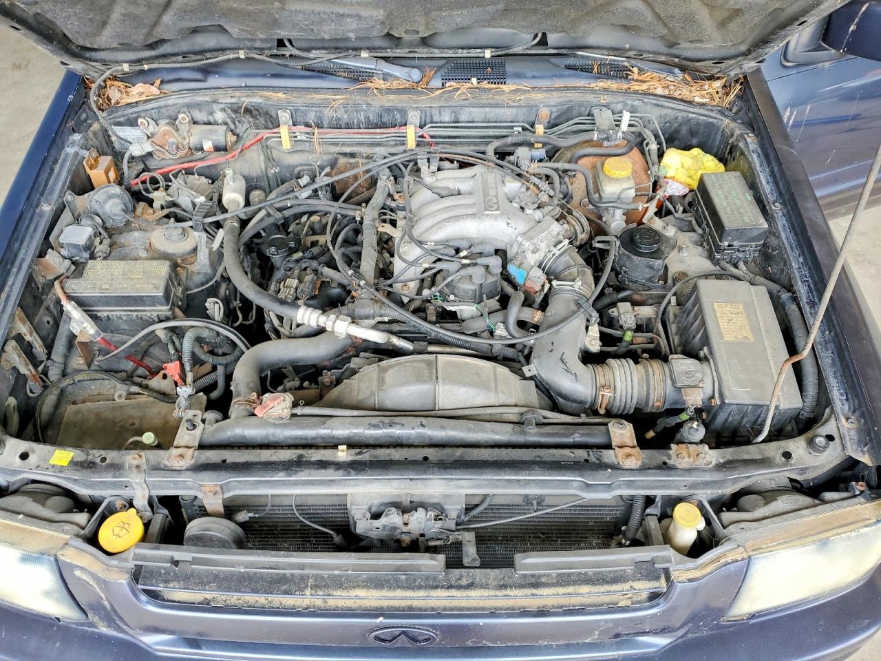 1998 Infiniti Qx4 Blue vin: JNRAR05Y2WW035864