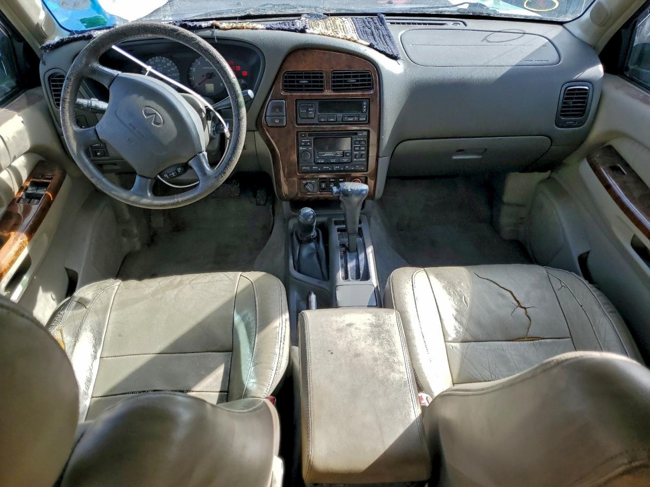 1998 Infiniti Qx4 Black vin: JNRAR05Y4WW037504