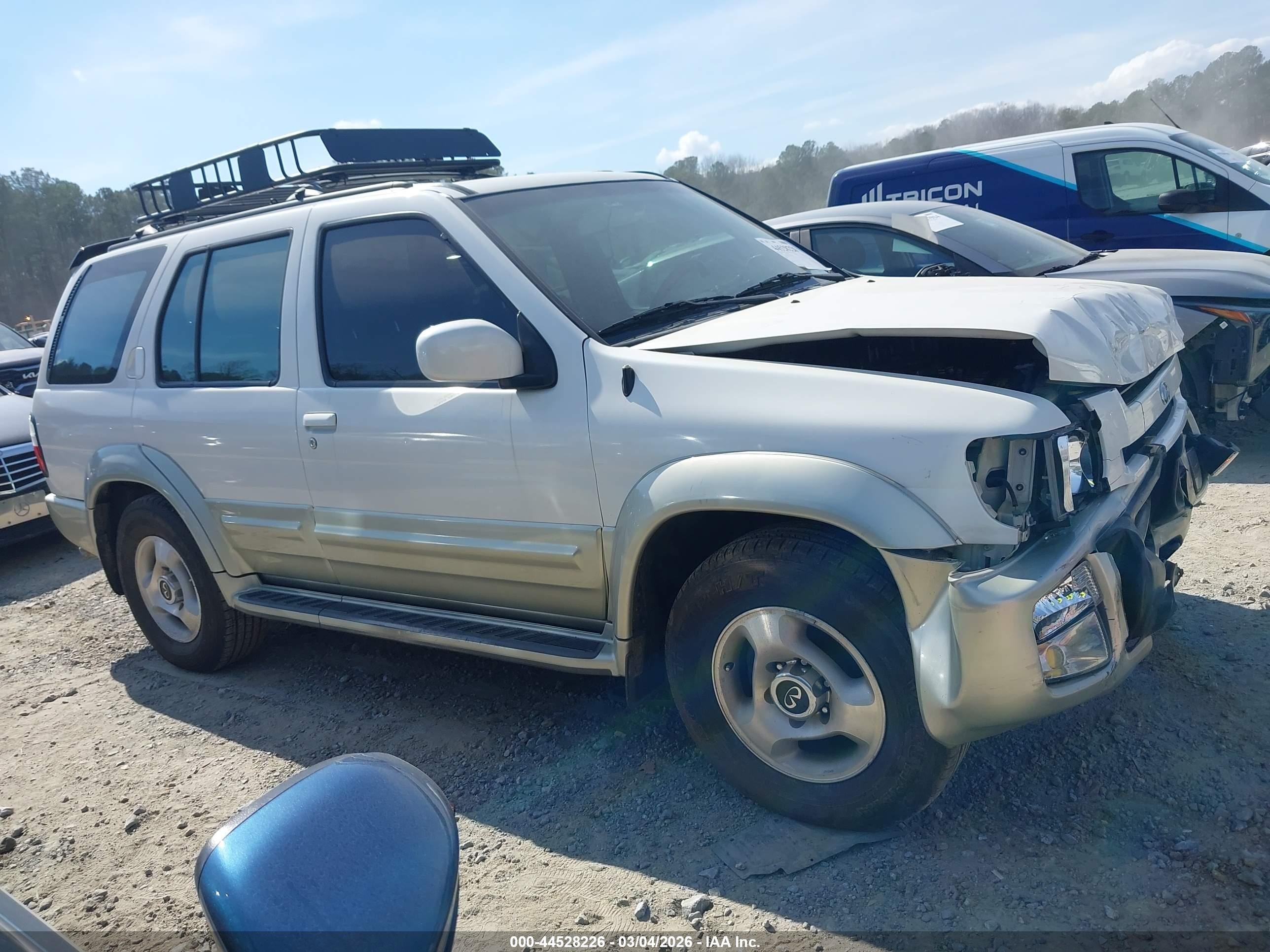 1998 Infiniti Qx4   White vin: JNRAR05Y5WW030934
