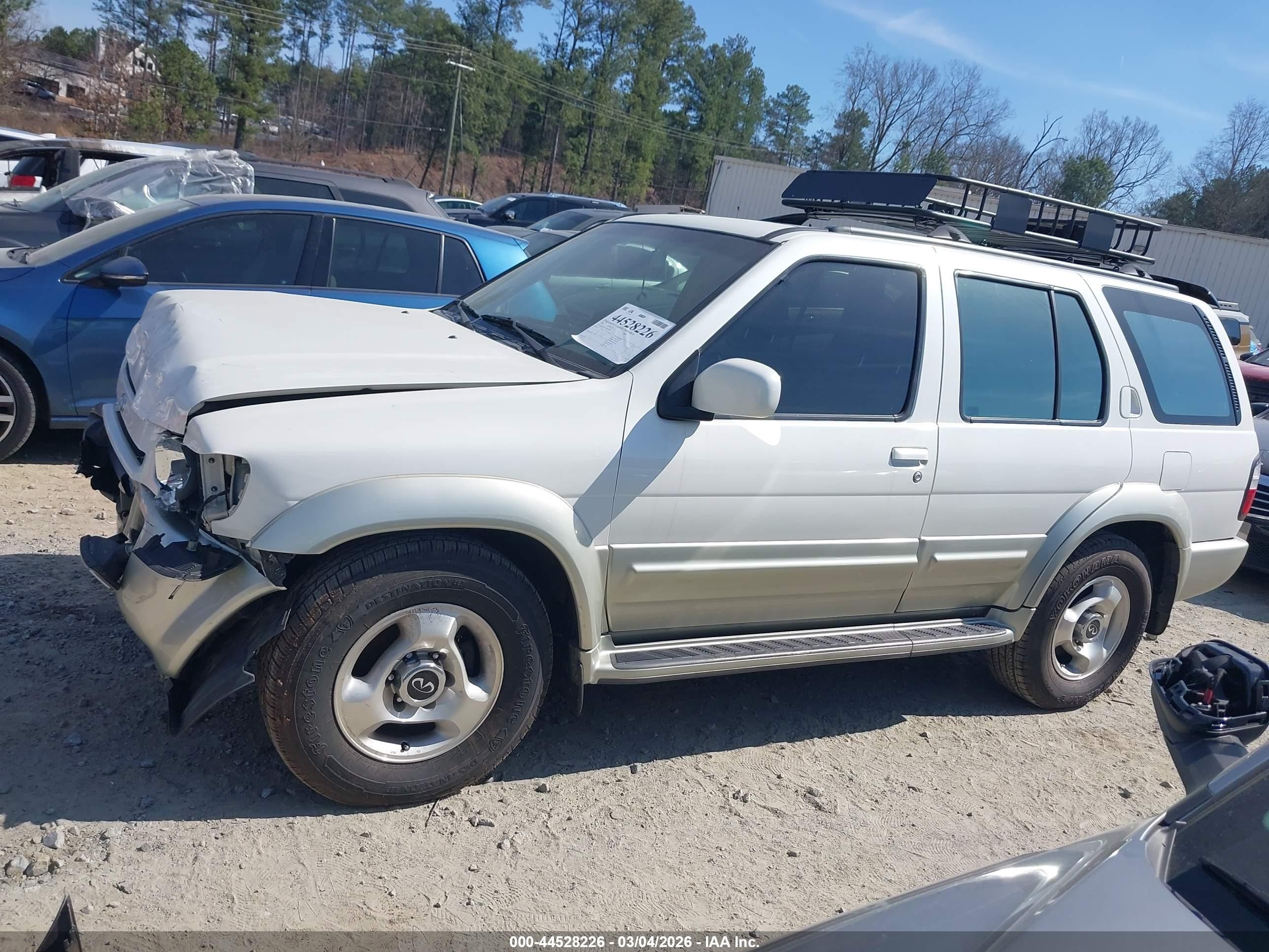 1998 Infiniti Qx4   White vin: JNRAR05Y5WW030934