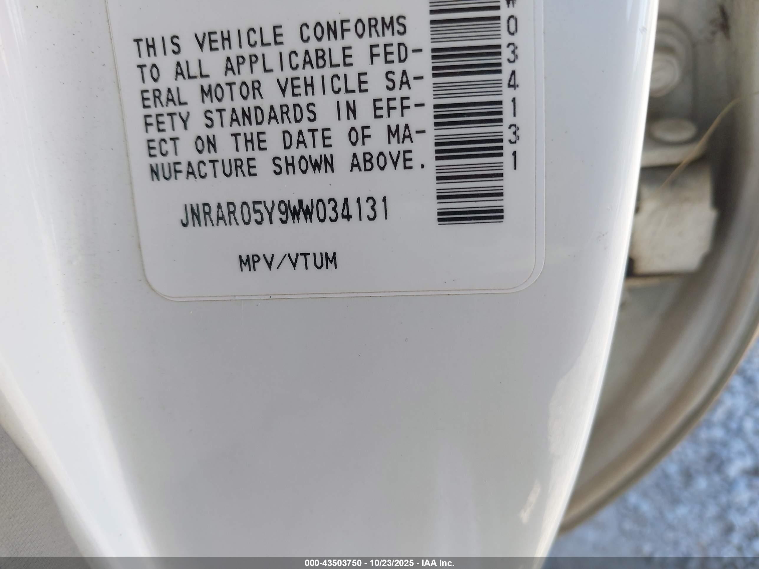 1998 Infiniti Qx4   White vin: JNRAR05Y9WW034131
