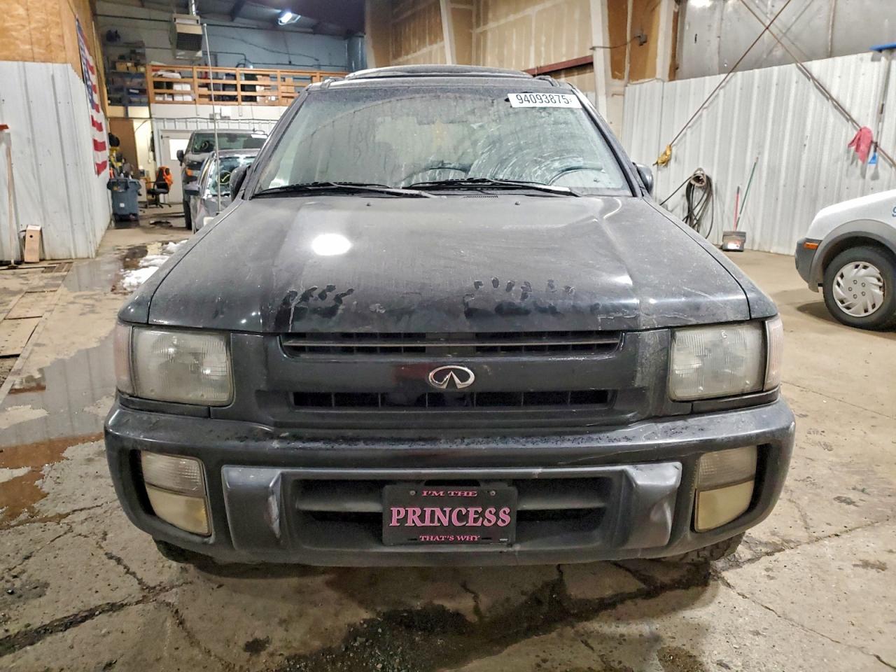 1998 Infiniti Qx4 Black vin: JNRAR05Y9WW035599