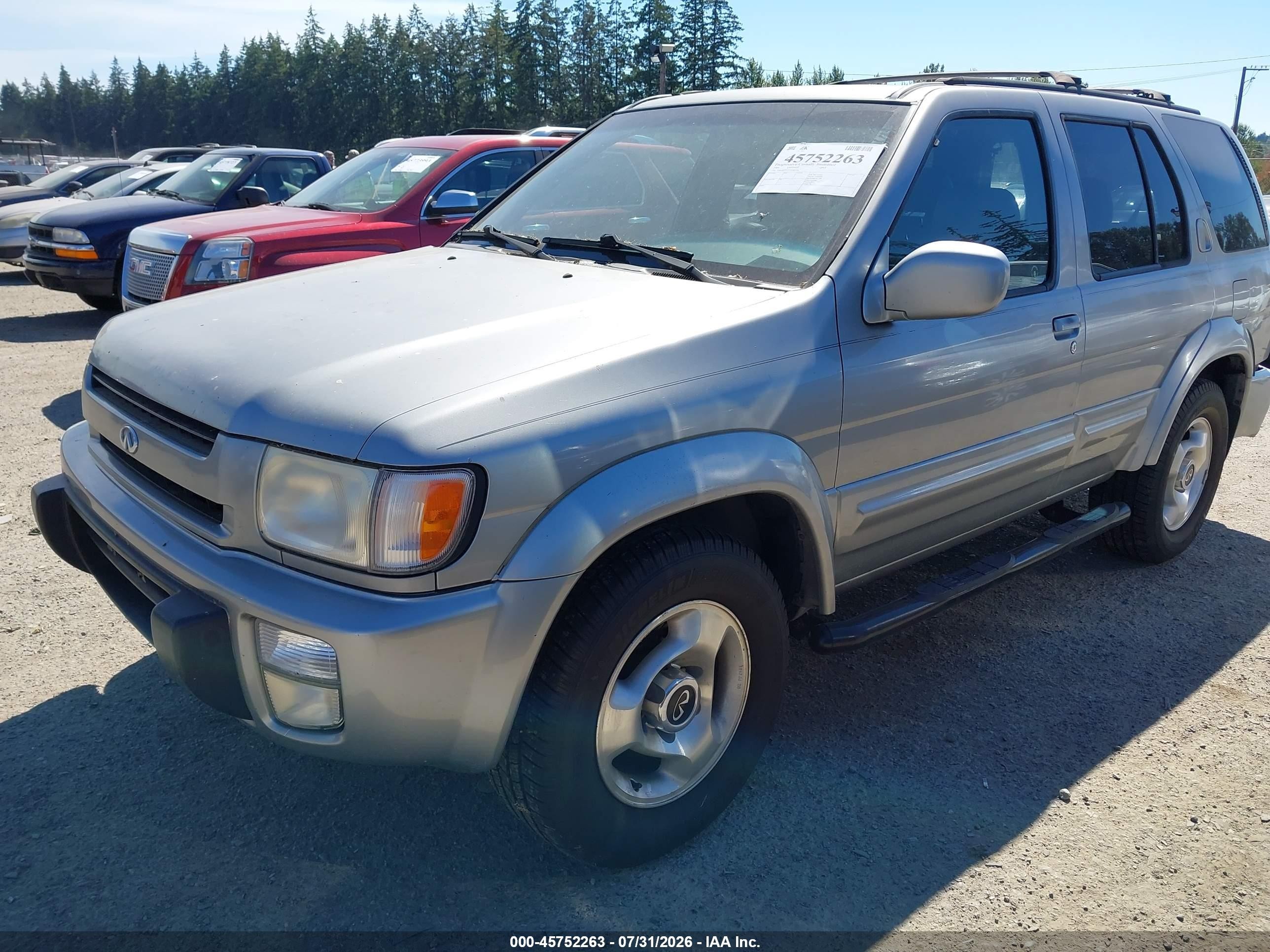 2000 Infiniti Qx4   Silver vin: JNRAR07Y1YW082724