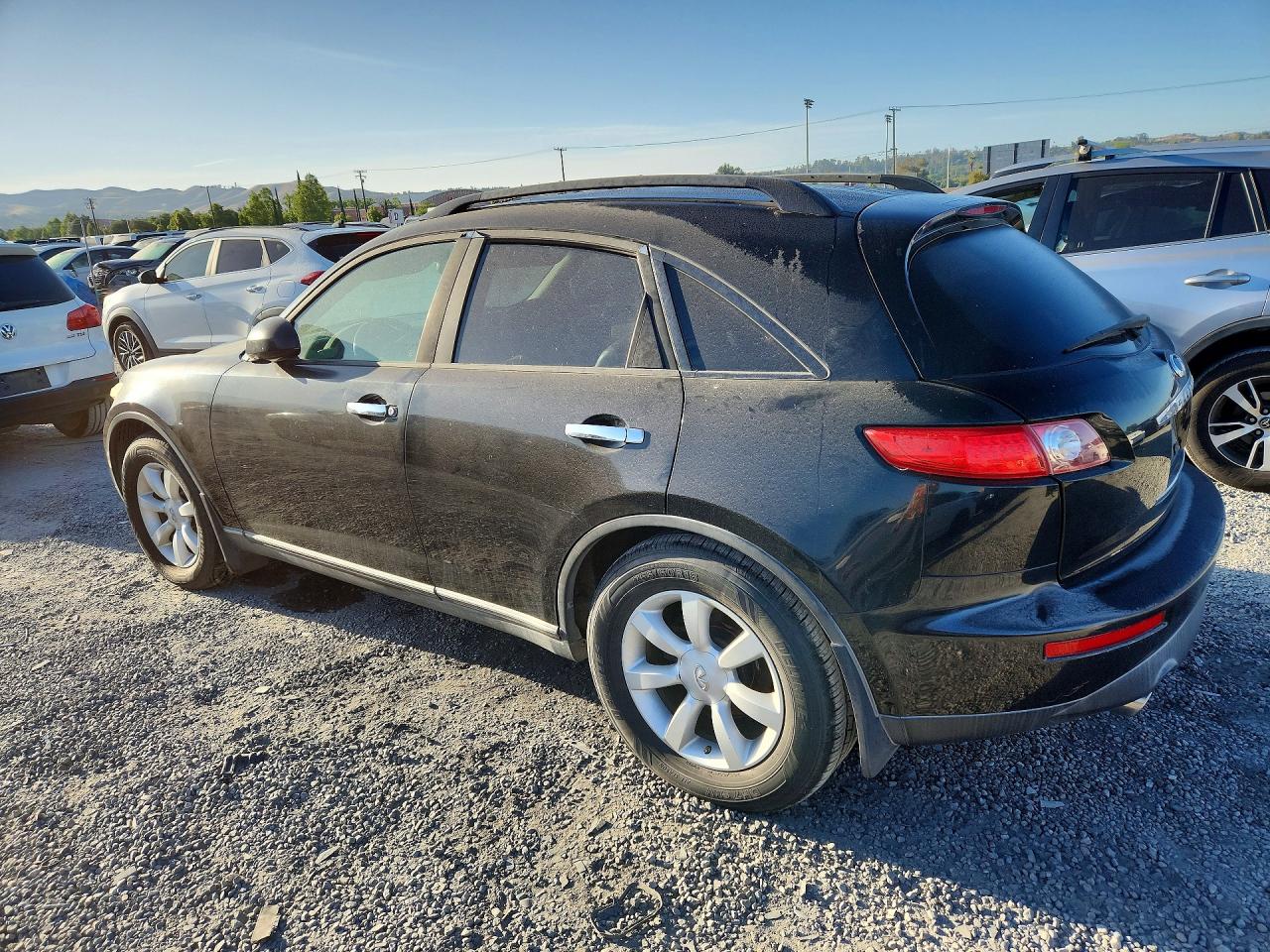 2005 Infiniti Fx35 Base Black vin: JNRAS08U15X109698