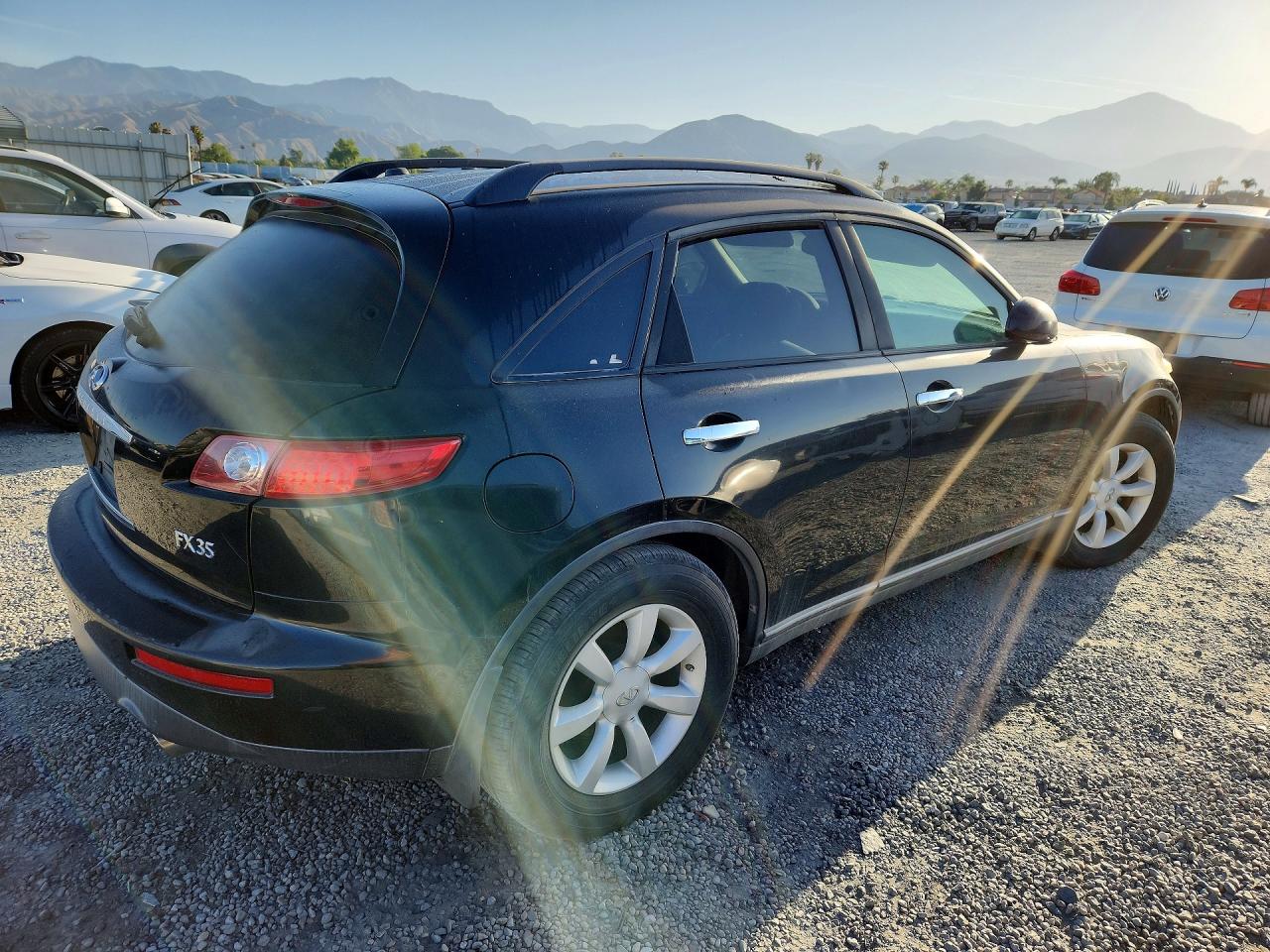 2005 Infiniti Fx35 Base Black vin: JNRAS08U15X109698