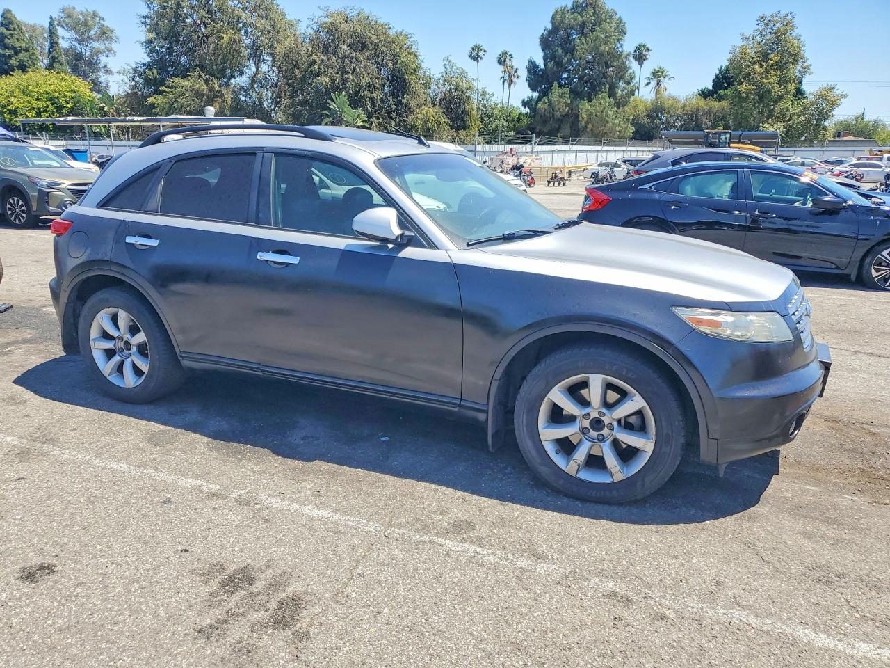 2005 Infiniti Fx35 Base Silver vin: JNRAS08U25X104025
