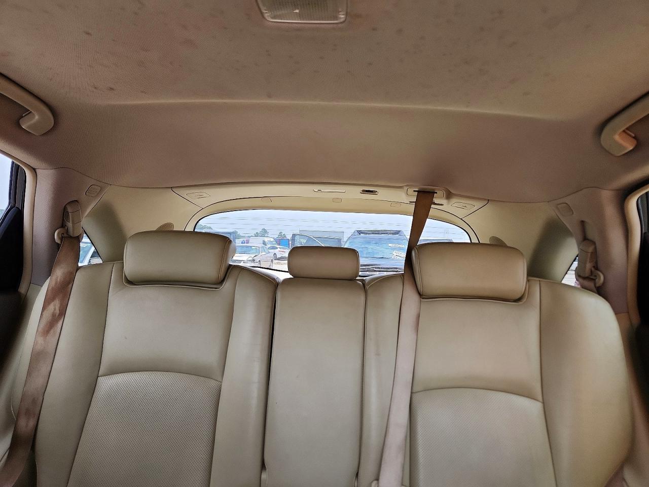 2006 Infiniti Fx35 Base White vin: JNRAS08U26X100042